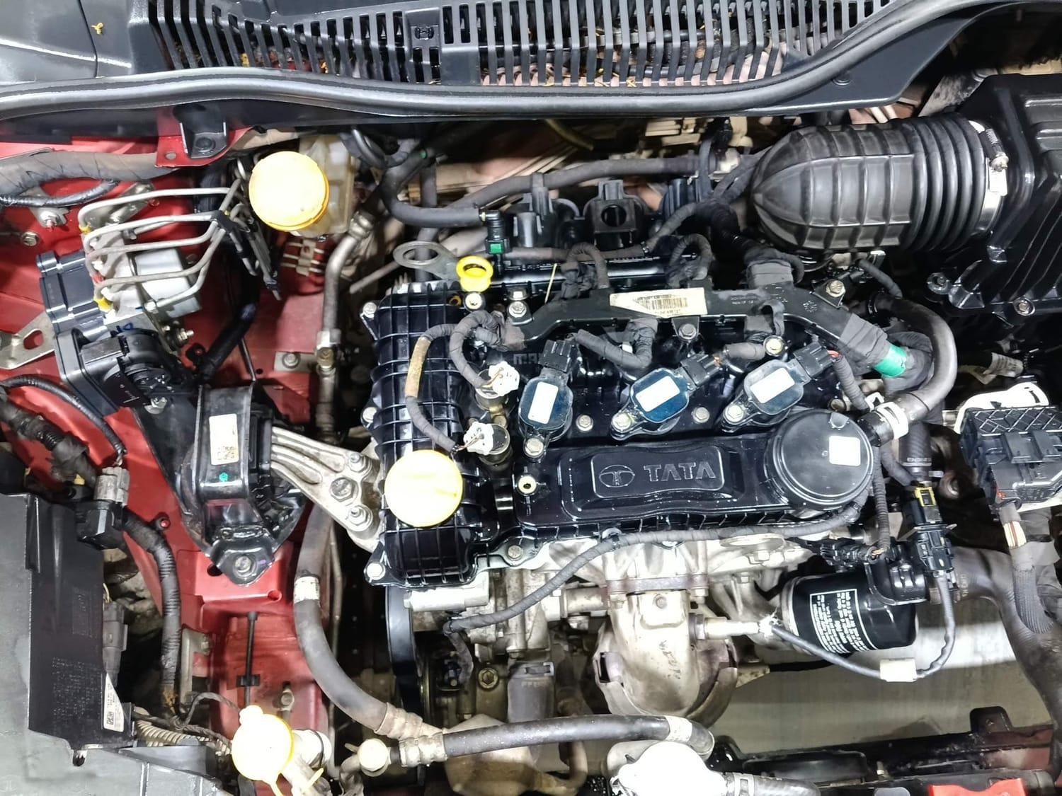 यूज़्ड 2021 टाटा अलट्रोज़, Kochi Ernakulam 28 यूज़्ड 2021 टाटा अलट्रोज़, Kochi Ernakulam 28