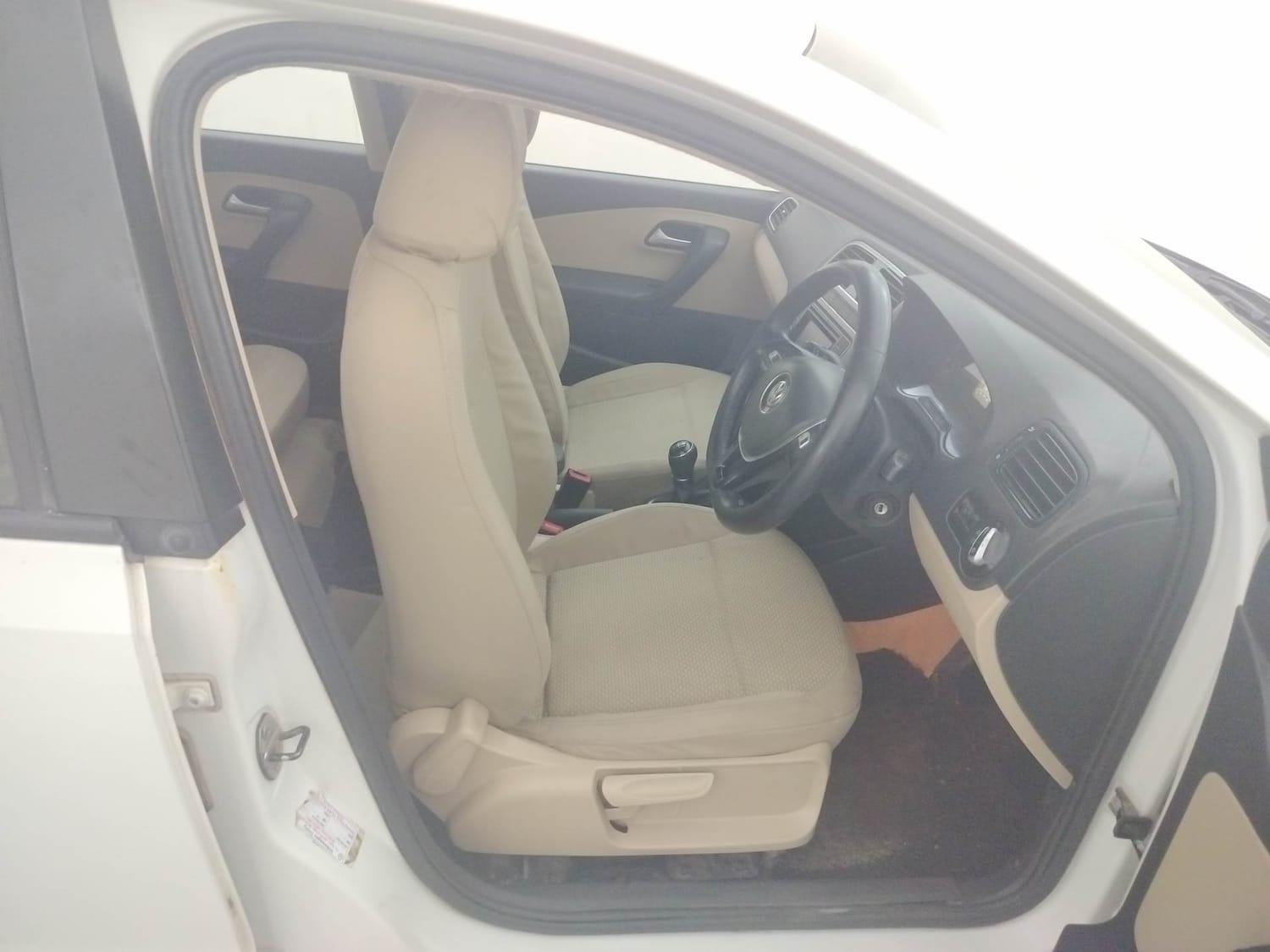 यूज़्ड 2016 फॉक्सवैगन एमियो, Coimbatore 16 यूज़्ड 2016 फॉक्सवैगन एमियो, Coimbatore 16