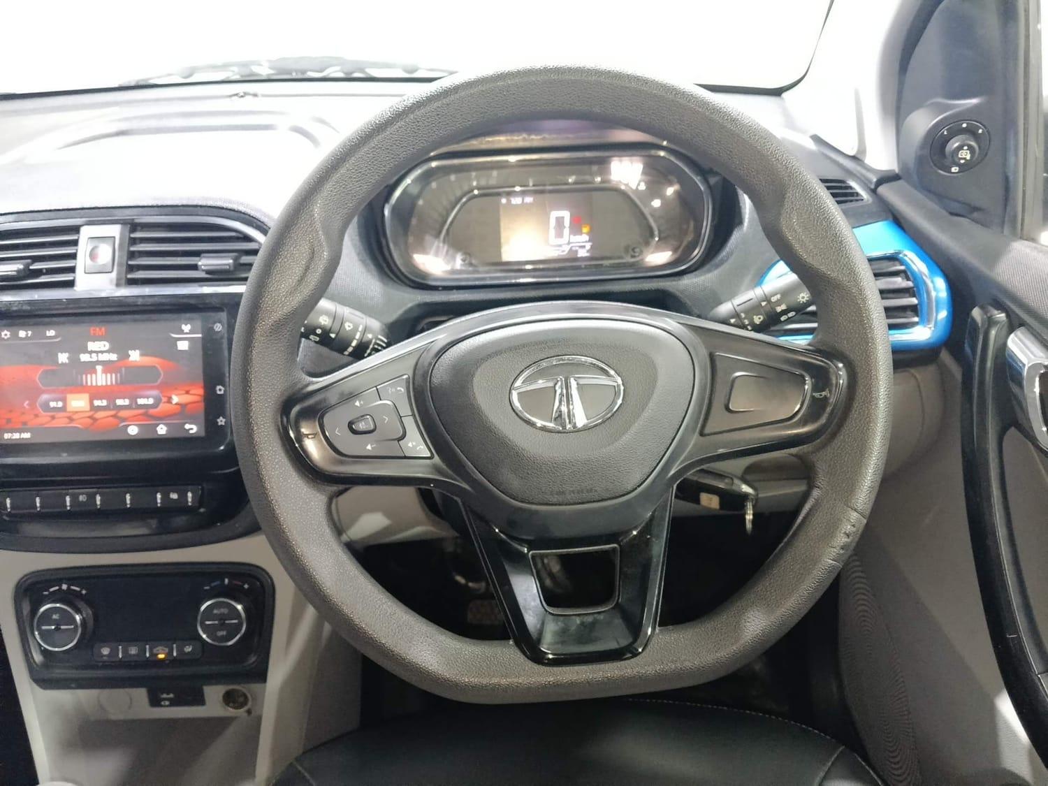 यूज़्ड 2020 टाटा टियागो, Kochi Ernakulam 13 यूज़्ड 2020 टाटा टियागो, Kochi Ernakulam 13