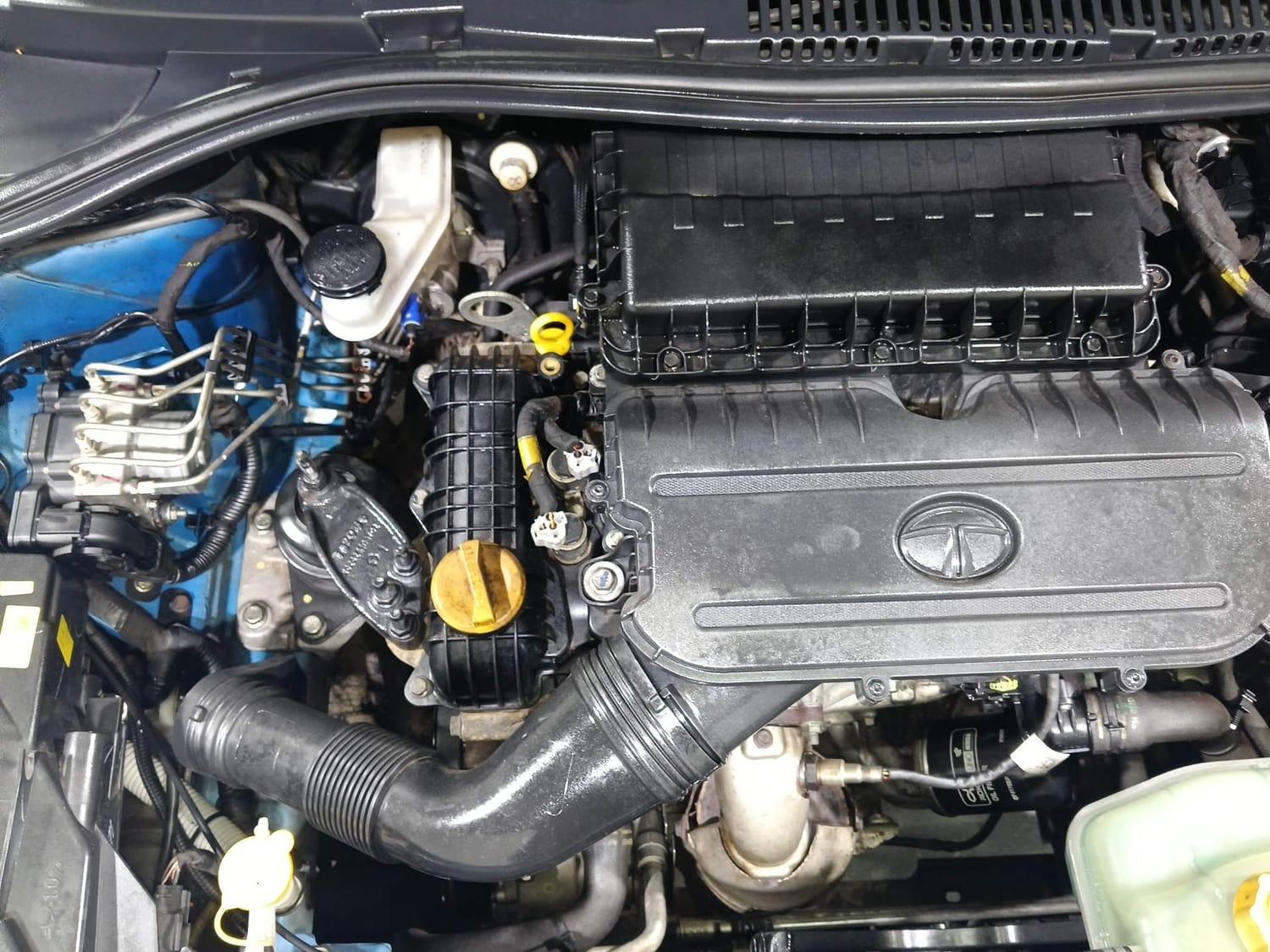 यूज़्ड 2020 टाटा टियागो, Kochi Ernakulam 28 यूज़्ड 2020 टाटा टियागो, Kochi Ernakulam 28