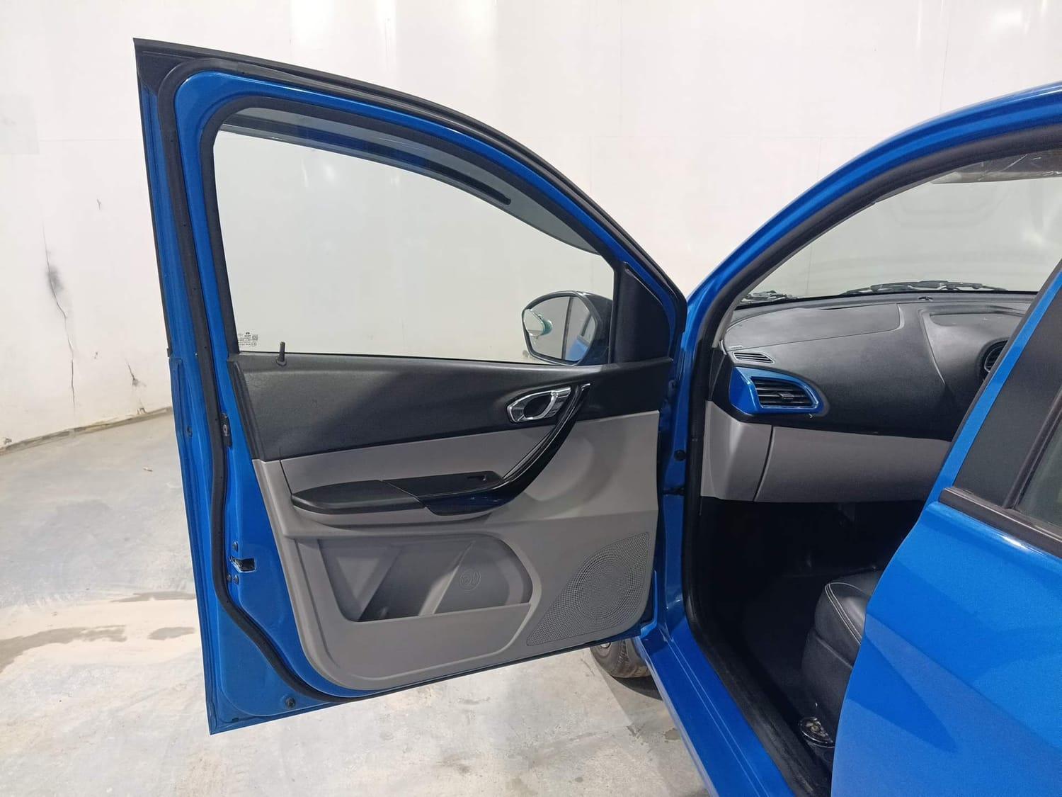 यूज़्ड 2020 टाटा टियागो, Kochi Ernakulam 20 यूज़्ड 2020 टाटा टियागो, Kochi Ernakulam 20