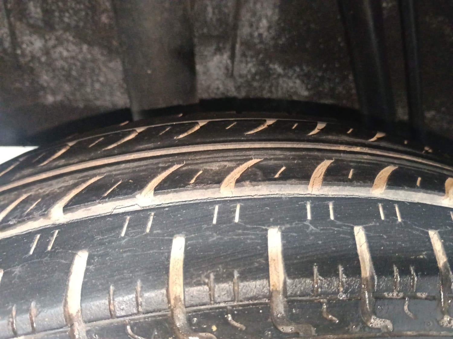 यूज़्ड 2015 रेनो क्विड, Kochi Ernakulam 36 यूज़्ड 2015 रेनो क्विड, Kochi Ernakulam 36