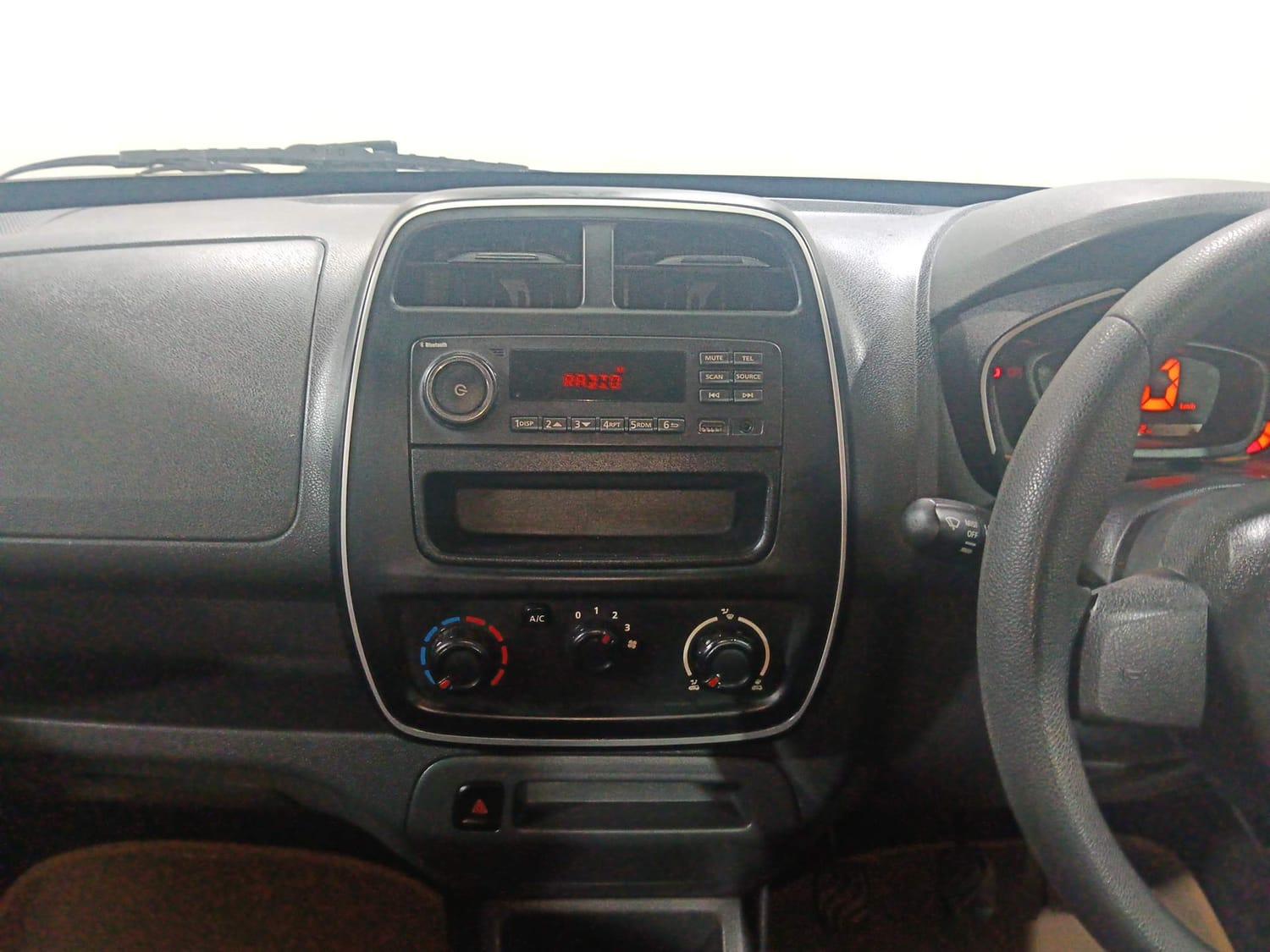 यूज़्ड 2015 रेनो क्विड, Kochi Ernakulam 12 यूज़्ड 2015 रेनो क्विड, Kochi Ernakulam 12