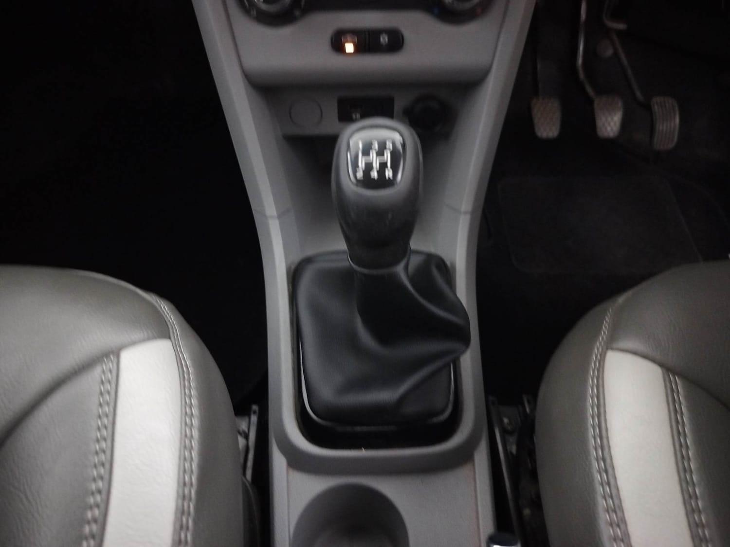 यूज़्ड 2022 टाटा टियागो, Coimbatore 15 यूज़्ड 2022 टाटा टियागो, Coimbatore 15