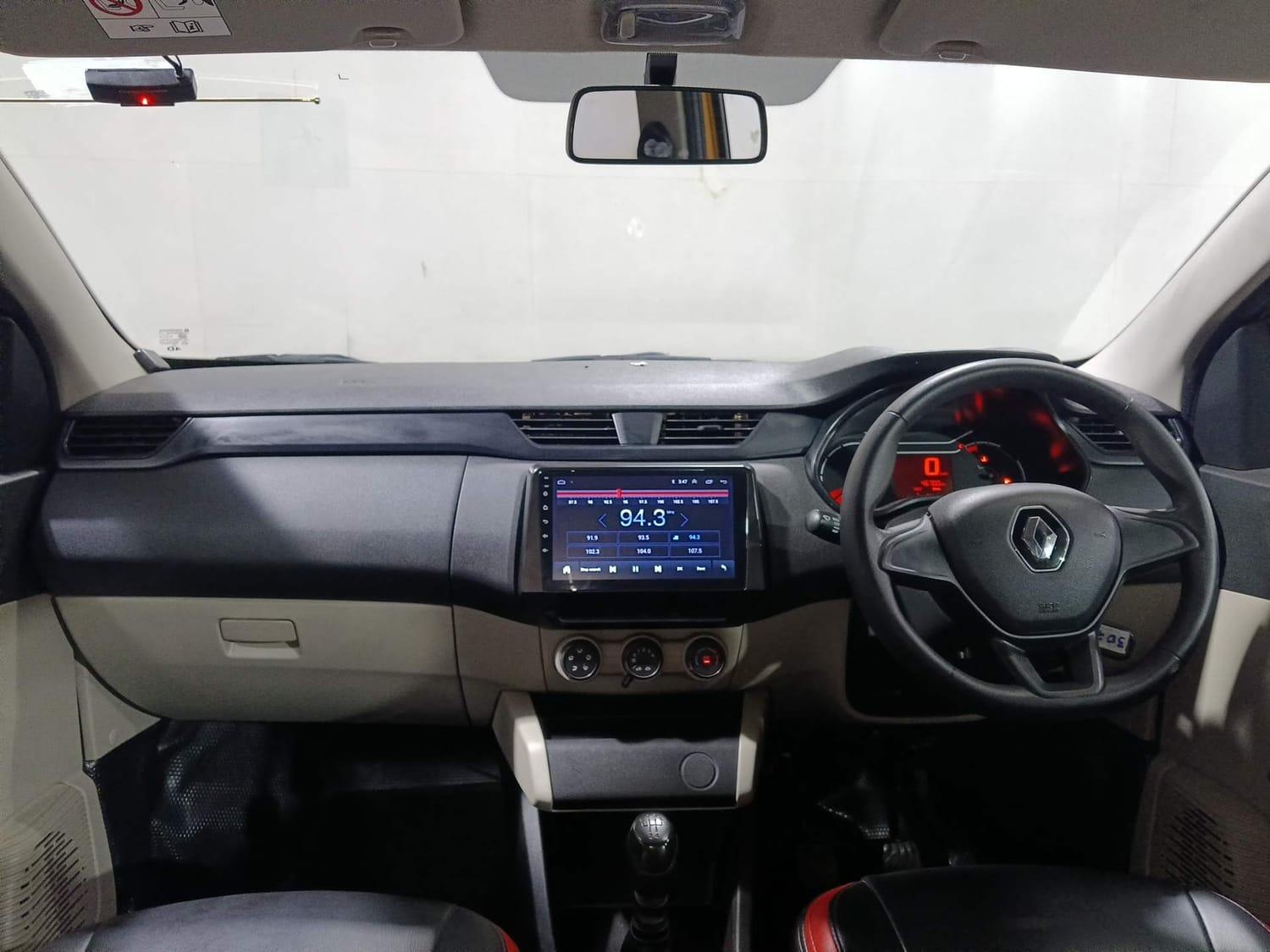 यूज़्ड 2020 रेनो ट्राइबर, Kochi Ernakulam 11 यूज़्ड 2020 रेनो ट्राइबर, Kochi Ernakulam 11