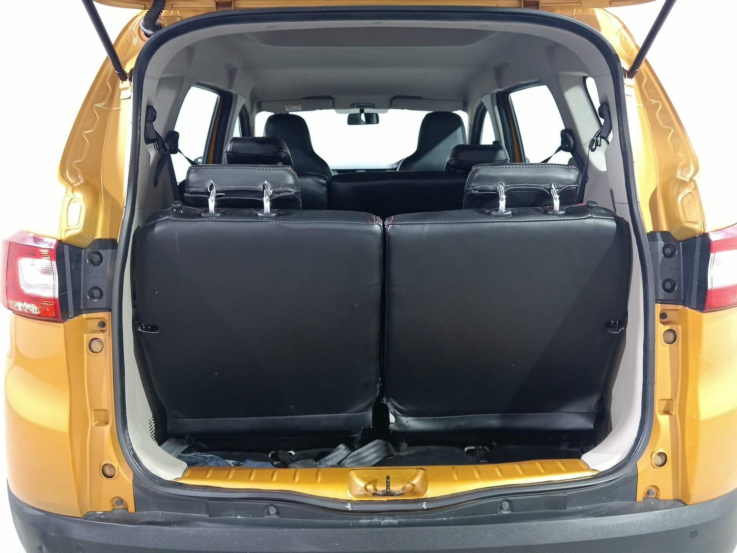 यूज़्ड 2020 रेनो ट्राइबर, Kochi Ernakulam 24 यूज़्ड 2020 रेनो ट्राइबर, Kochi Ernakulam 24