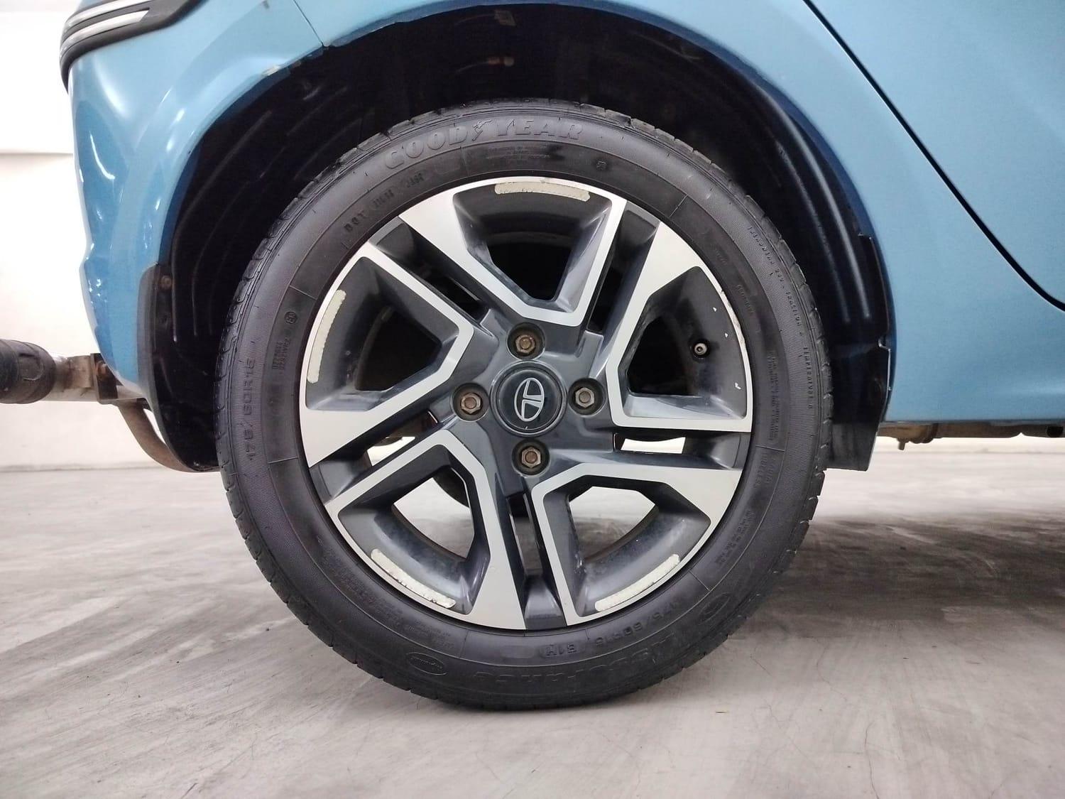 यूज़्ड 2017 टाटा टियागो, Coimbatore 32 यूज़्ड 2017 टाटा टियागो, Coimbatore 32