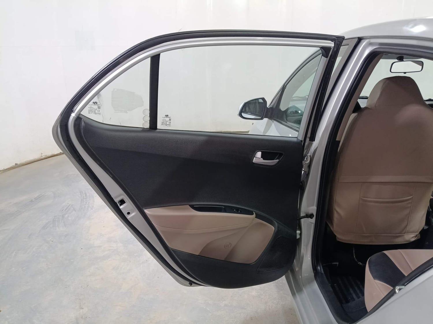 यूज़्ड 2016 ह्युंडई एक्सेंट, Kochi Ernakulam 21 यूज़्ड 2016 ह्युंडई एक्सेंट, Kochi Ernakulam 21