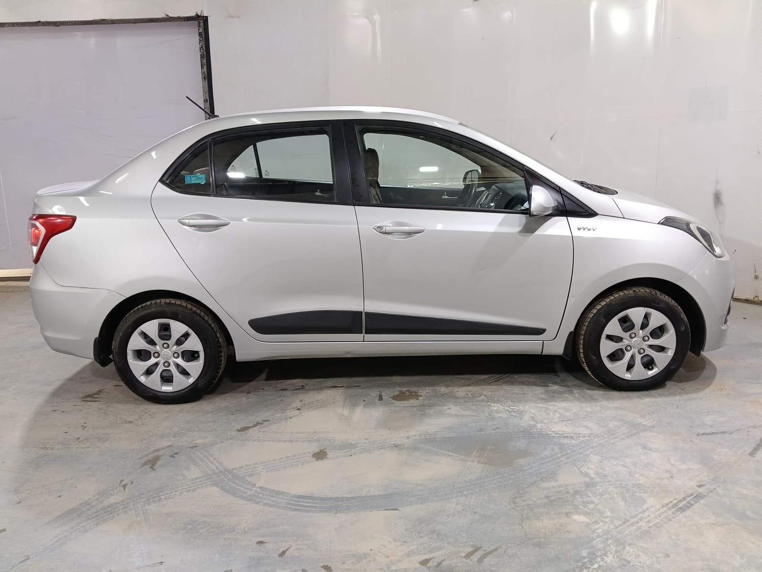 यूज़्ड 2016 ह्युंडई एक्सेंट, Kochi Ernakulam 5 यूज़्ड 2016 ह्युंडई एक्सेंट, Kochi Ernakulam 5