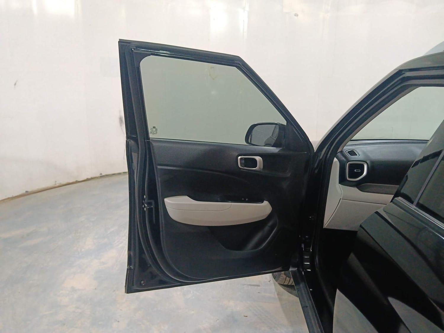 यूज़्ड 2023 ह्युंडई वेन्यू, Kochi Ernakulam 20 यूज़्ड 2023 ह्युंडई वेन्यू, Kochi Ernakulam 20