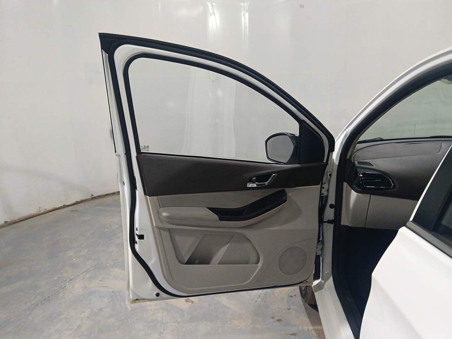 यूज़्ड 2025 टाटा टीगोर, Kochi Ernakulam 33 यूज़्ड 2025 टाटा टीगोर, Kochi Ernakulam 33