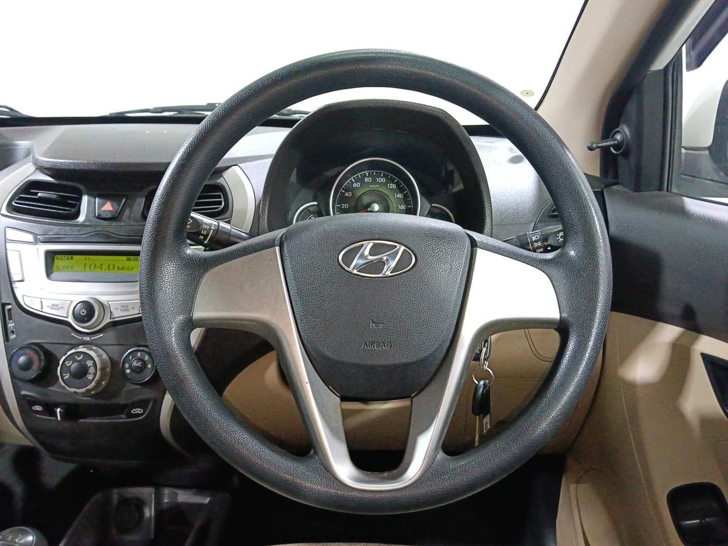 यूज़्ड 2017 ह्युंडई इऑन, Kochi Ernakulam 13 यूज़्ड 2017 ह्युंडई इऑन, Kochi Ernakulam 13