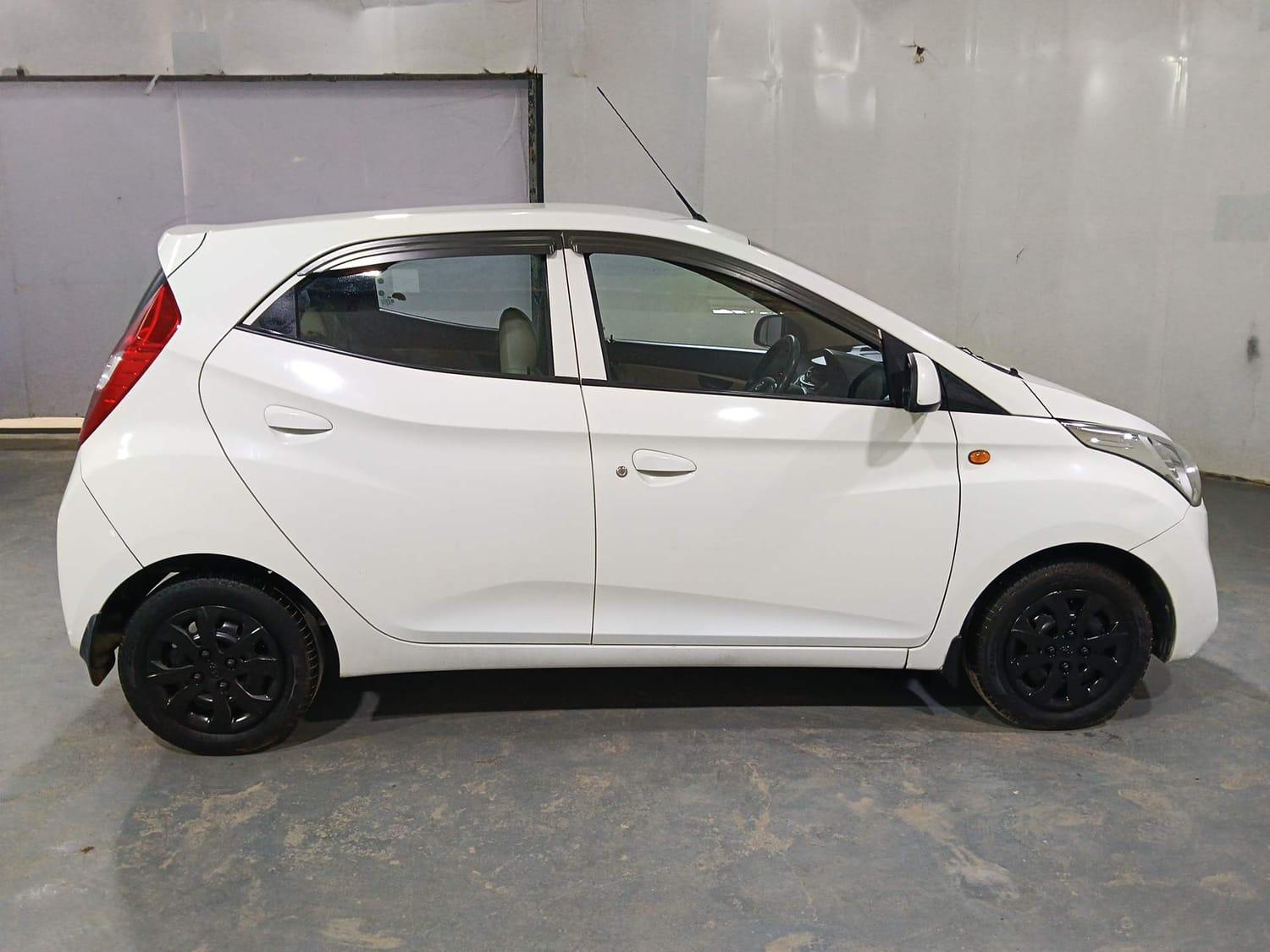 यूज़्ड 2017 ह्युंडई इऑन, Kochi Ernakulam 5 यूज़्ड 2017 ह्युंडई इऑन, Kochi Ernakulam 5