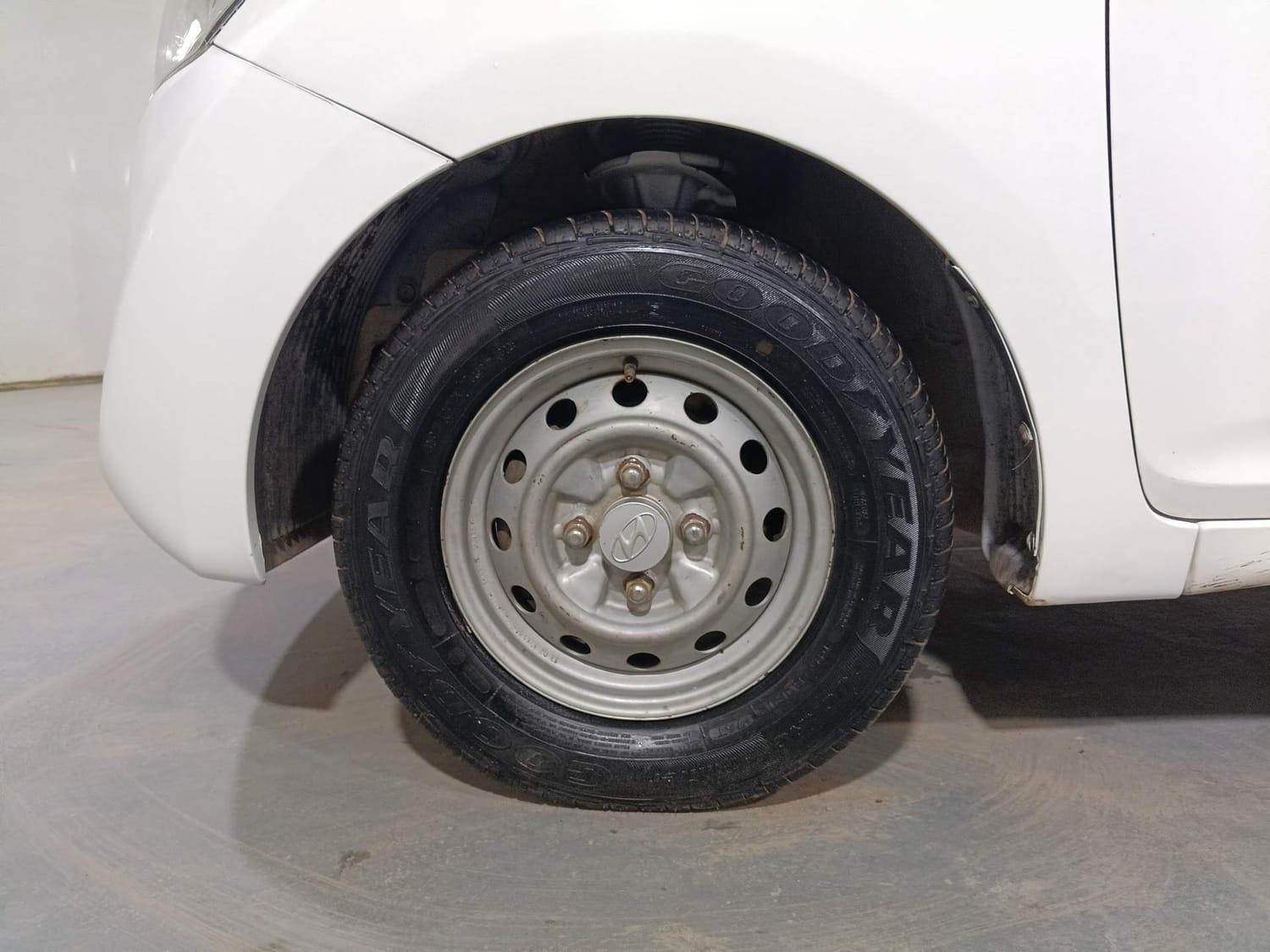 यूज़्ड 2013 ह्युंडई इऑन, Kochi Ernakulam 33 यूज़्ड 2013 ह्युंडई इऑन, Kochi Ernakulam 33