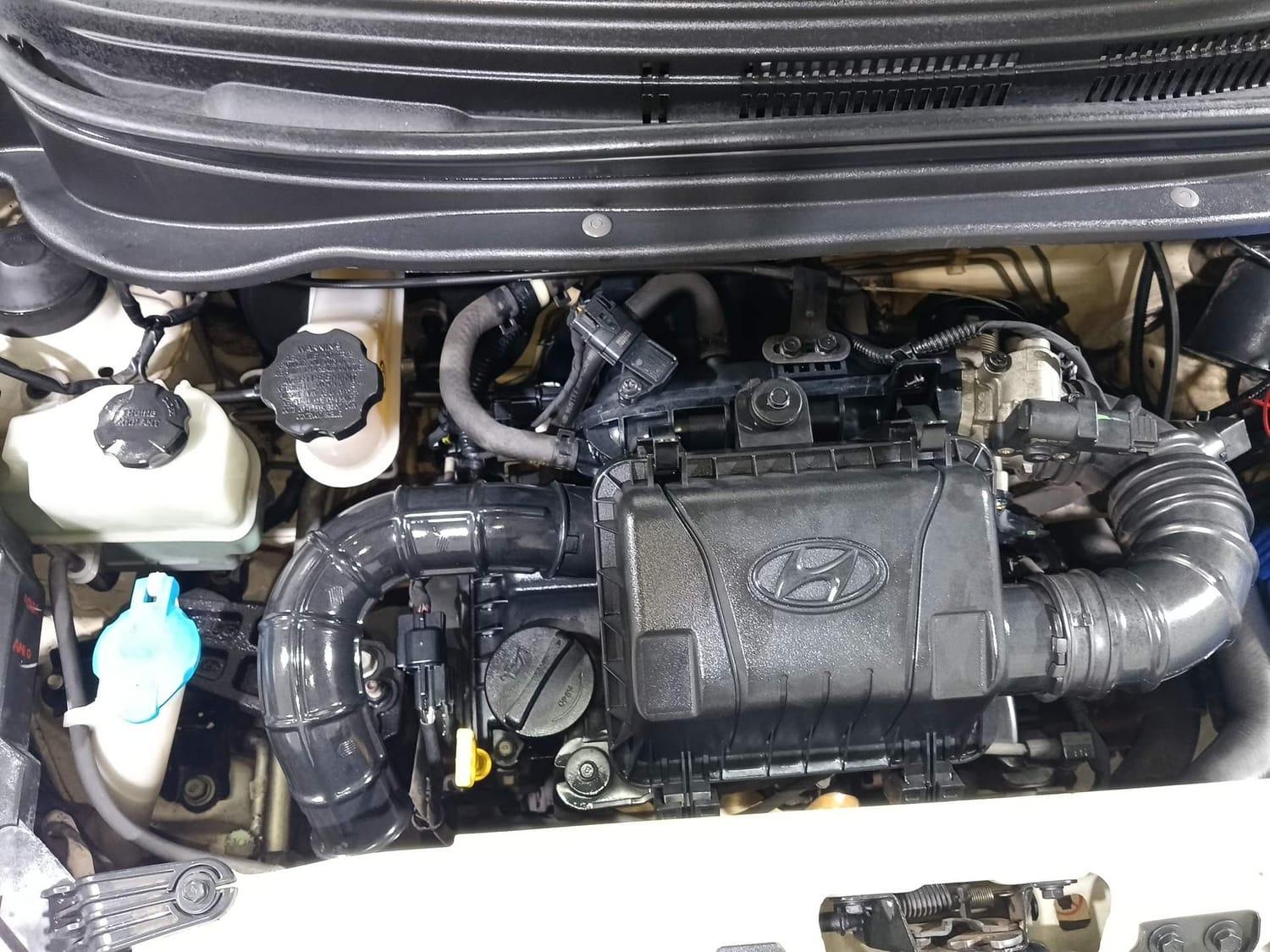 यूज़्ड 2013 ह्युंडई इऑन, Kochi Ernakulam 28 यूज़्ड 2013 ह्युंडई इऑन, Kochi Ernakulam 28