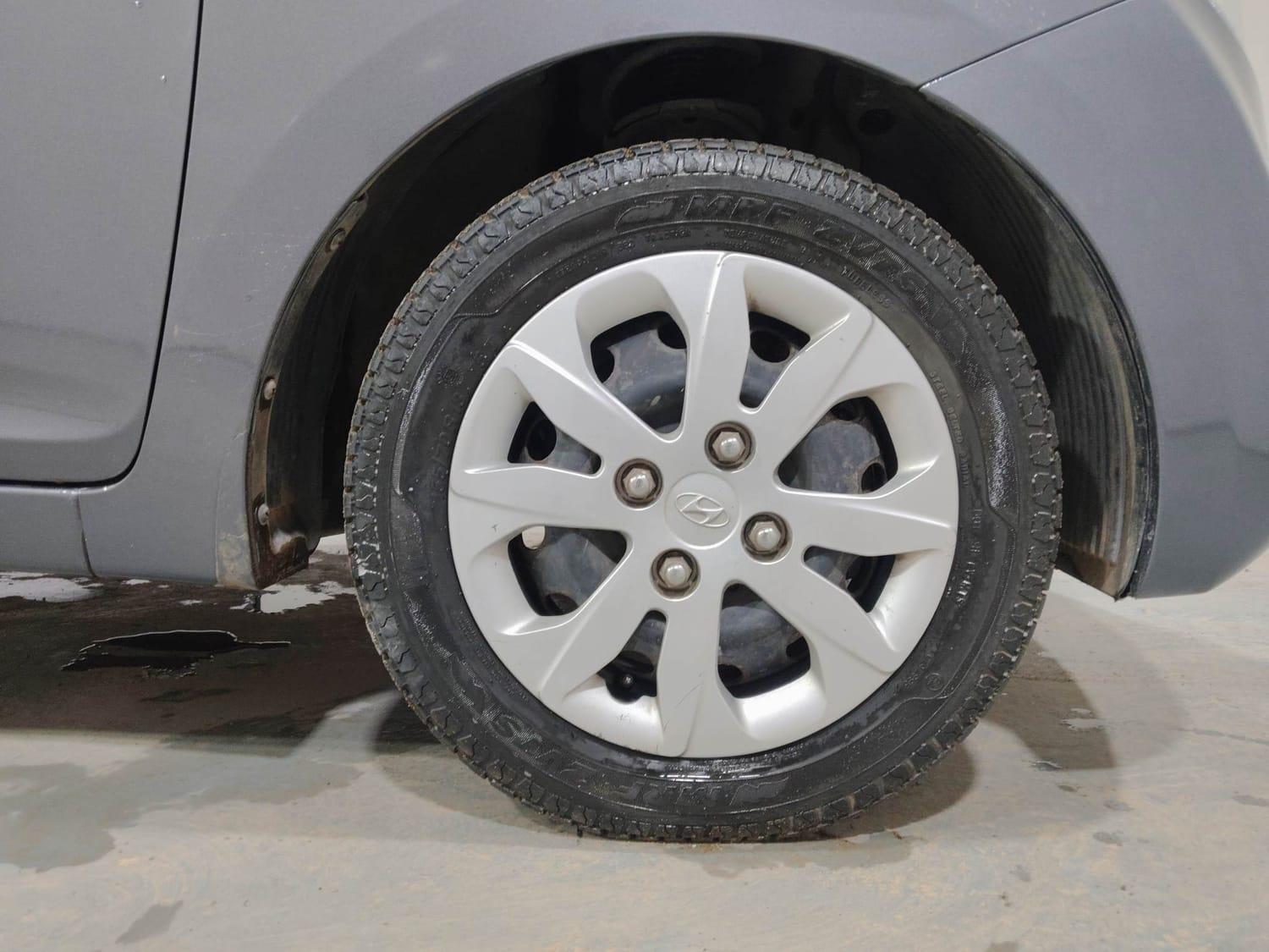 यूज़्ड 2018 ह्युंडई इऑन, Kochi Ernakulam 31 यूज़्ड 2018 ह्युंडई इऑन, Kochi Ernakulam 31