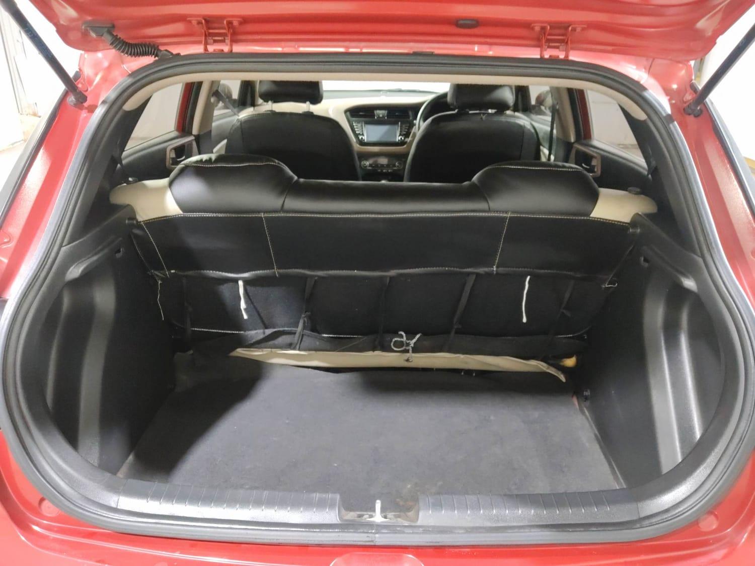 यूज़्ड 2017 ह्युंडई ईलाइट आई20, Kochi Ernakulam 24 यूज़्ड 2017 ह्युंडई ईलाइट आई20, Kochi Ernakulam 24