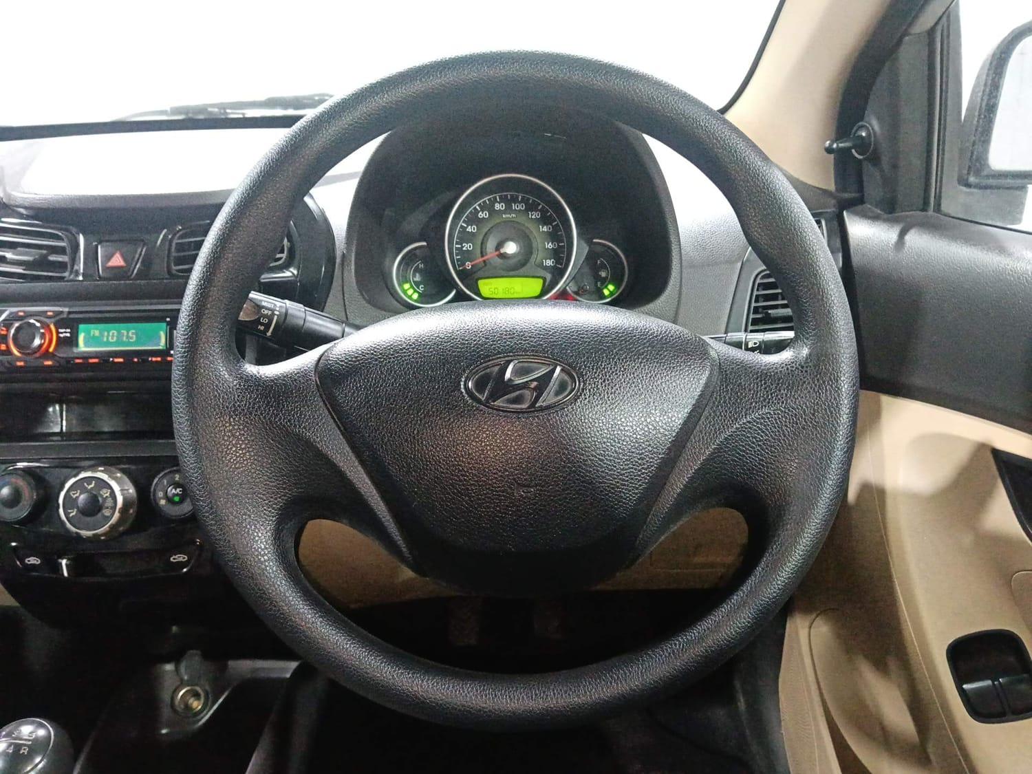 यूज़्ड 2013 ह्युंडई इऑन, Kochi Ernakulam 13 यूज़्ड 2013 ह्युंडई इऑन, Kochi Ernakulam 13