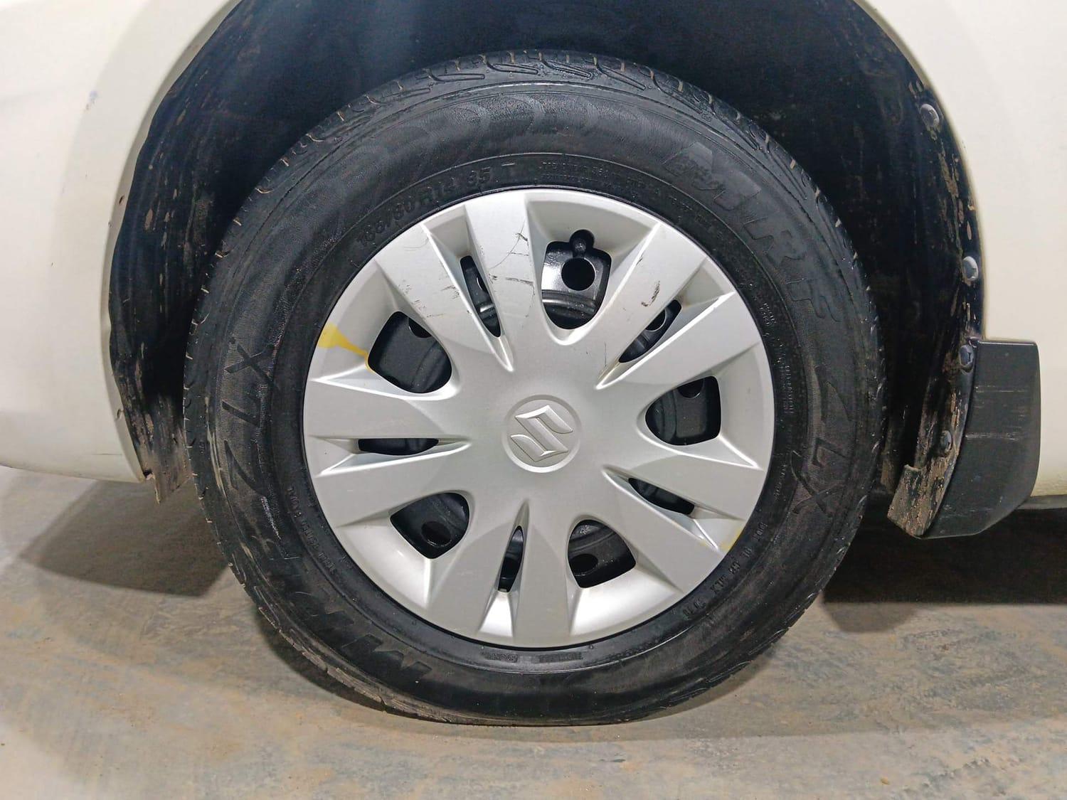 यूज़्ड 2012 मारुति सुजुकी स्विफ्ट डिज़ायर, Kochi Ernakulam 33 यूज़्ड 2012 मारुति सुजुकी स्विफ्ट डिज़ायर, Kochi Ernakulam 33