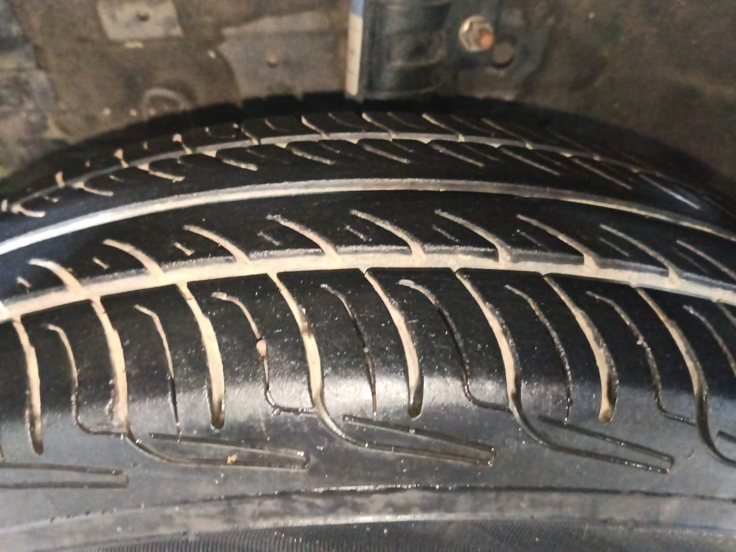 यूज़्ड 2012 मारुति सुजुकी स्विफ्ट डिज़ायर, Kochi Ernakulam 37 यूज़्ड 2012 मारुति सुजुकी स्विफ्ट डिज़ायर, Kochi Ernakulam 37