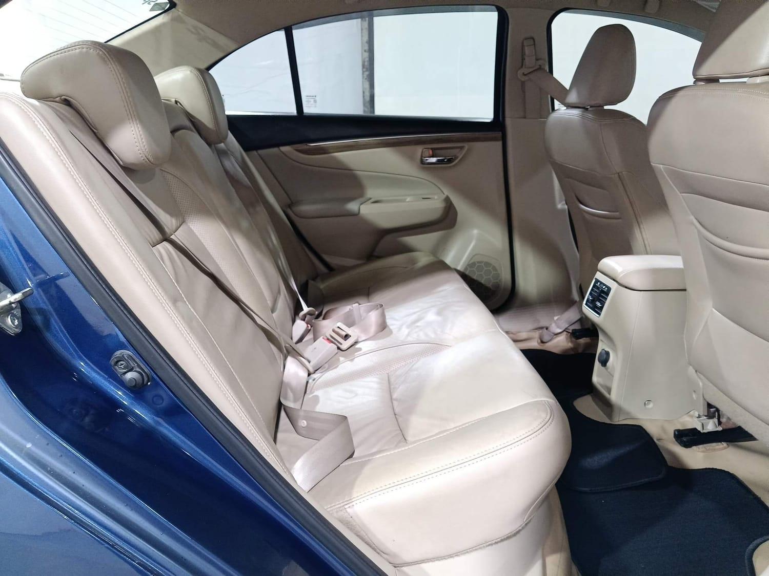 यूज़्ड 2019 मारुति सुजुकी सियाज़, Kochi Ernakulam 17 यूज़्ड 2019 मारुति सुजुकी सियाज़, Kochi Ernakulam 17