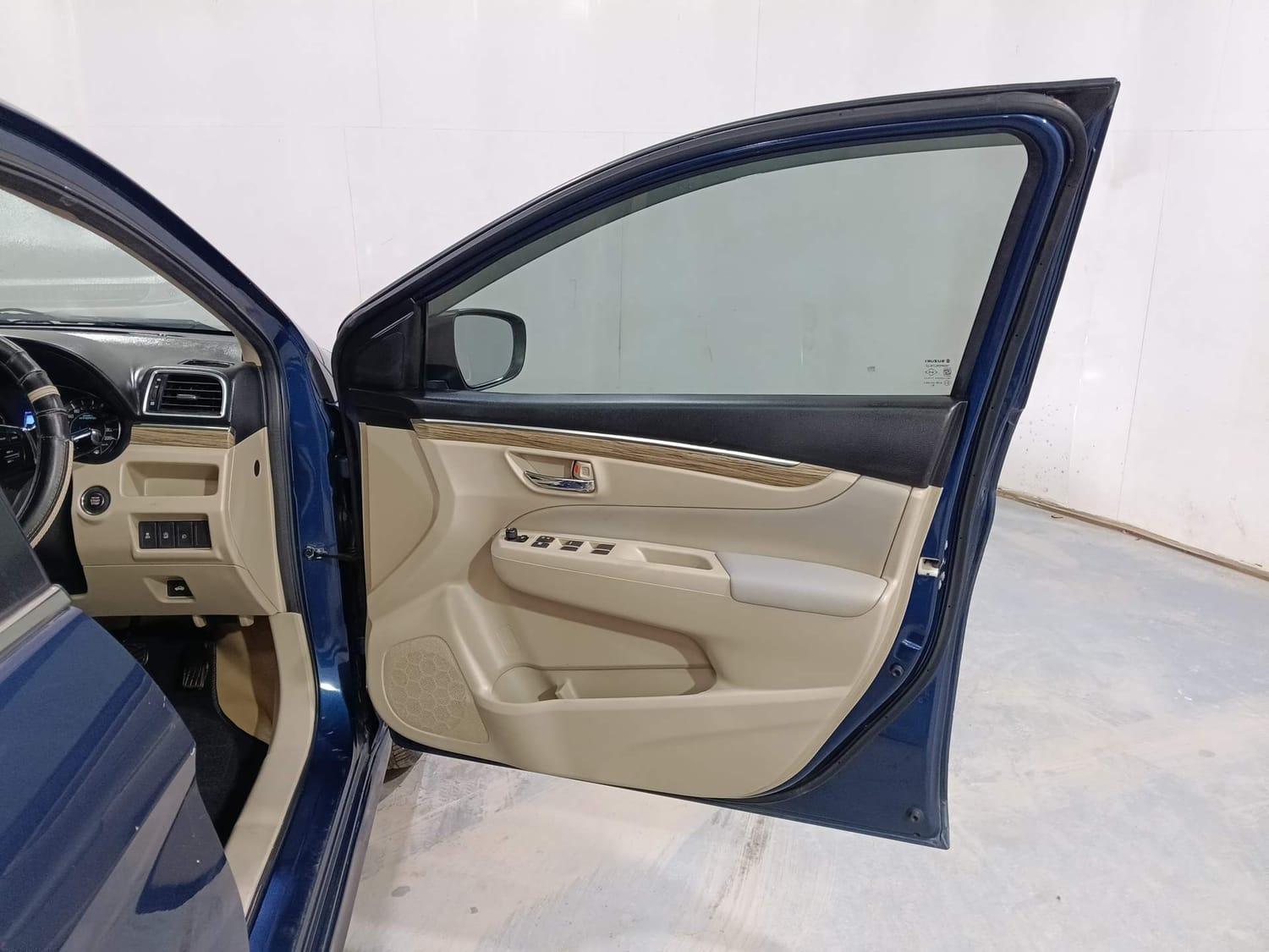 यूज़्ड 2019 मारुति सुजुकी सियाज़, Kochi Ernakulam 18 यूज़्ड 2019 मारुति सुजुकी सियाज़, Kochi Ernakulam 18