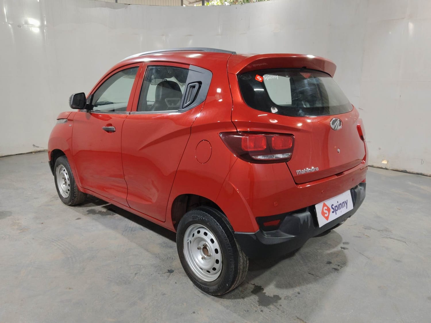Used 2017 Mahindra KUV100 Used 2017 Mahindra KUV100