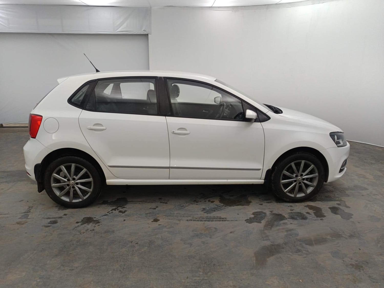 View 2019 Volkswagen Polo 1.0 L MPI Highline Plus Petrol Image 6 Used 2019 Volkswagen Polo 1.0 L MPI Highline Plus Petrol Image 6