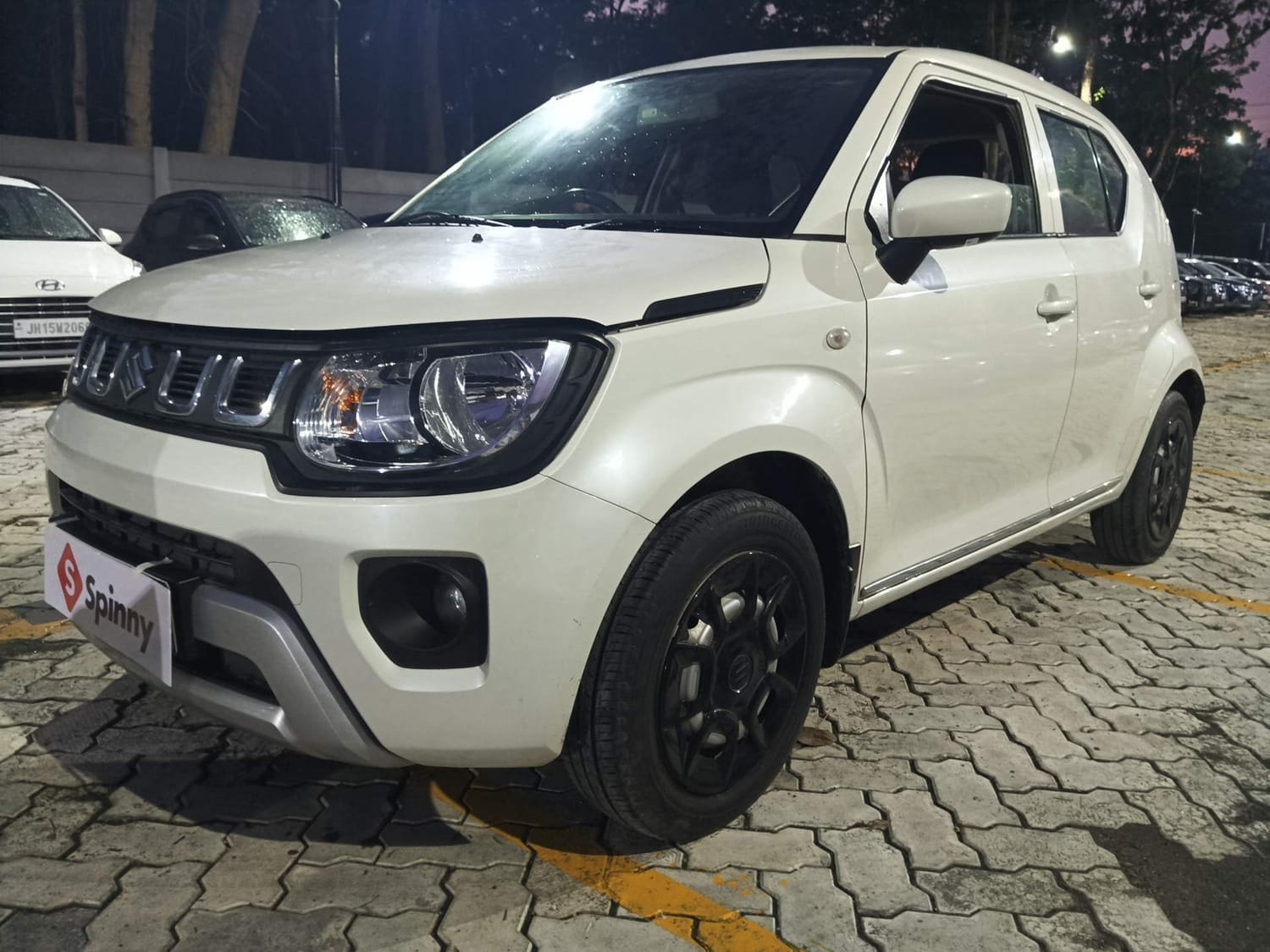 View 2021 Maruti Suzuki Ignis Sigma Petrol Image 1 Used 2021 Maruti Suzuki Ignis Sigma Petrol Image 1
