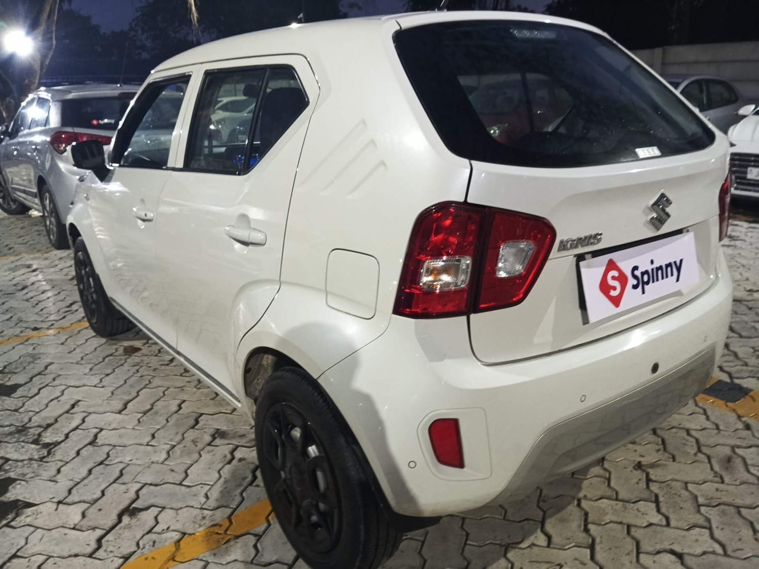 View 2021 Maruti Suzuki Ignis Sigma Petrol Image 3 Used 2021 Maruti Suzuki Ignis Sigma Petrol Image 3