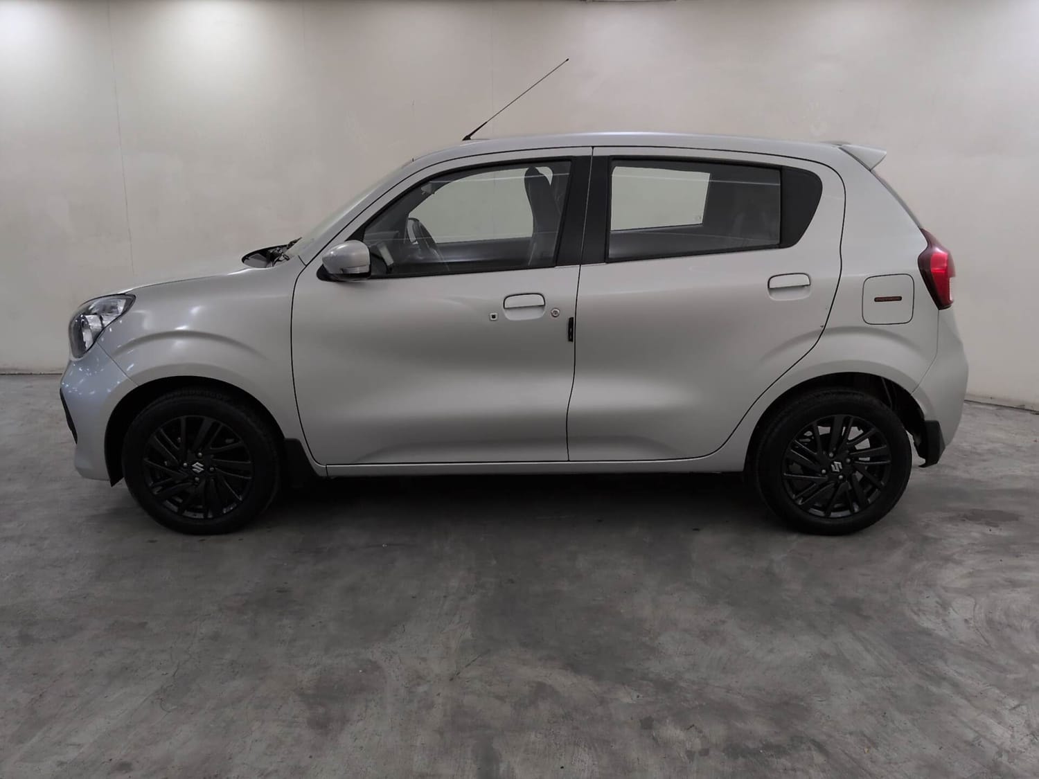 View 2023 Maruti Suzuki Celerio ZXI Plus Image 2 Used 2023 Maruti Suzuki Celerio ZXI Plus Image 2