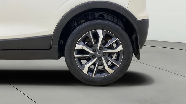View Mahindra XUV300 Image 8 Used Mahindra XUV300 Image 8