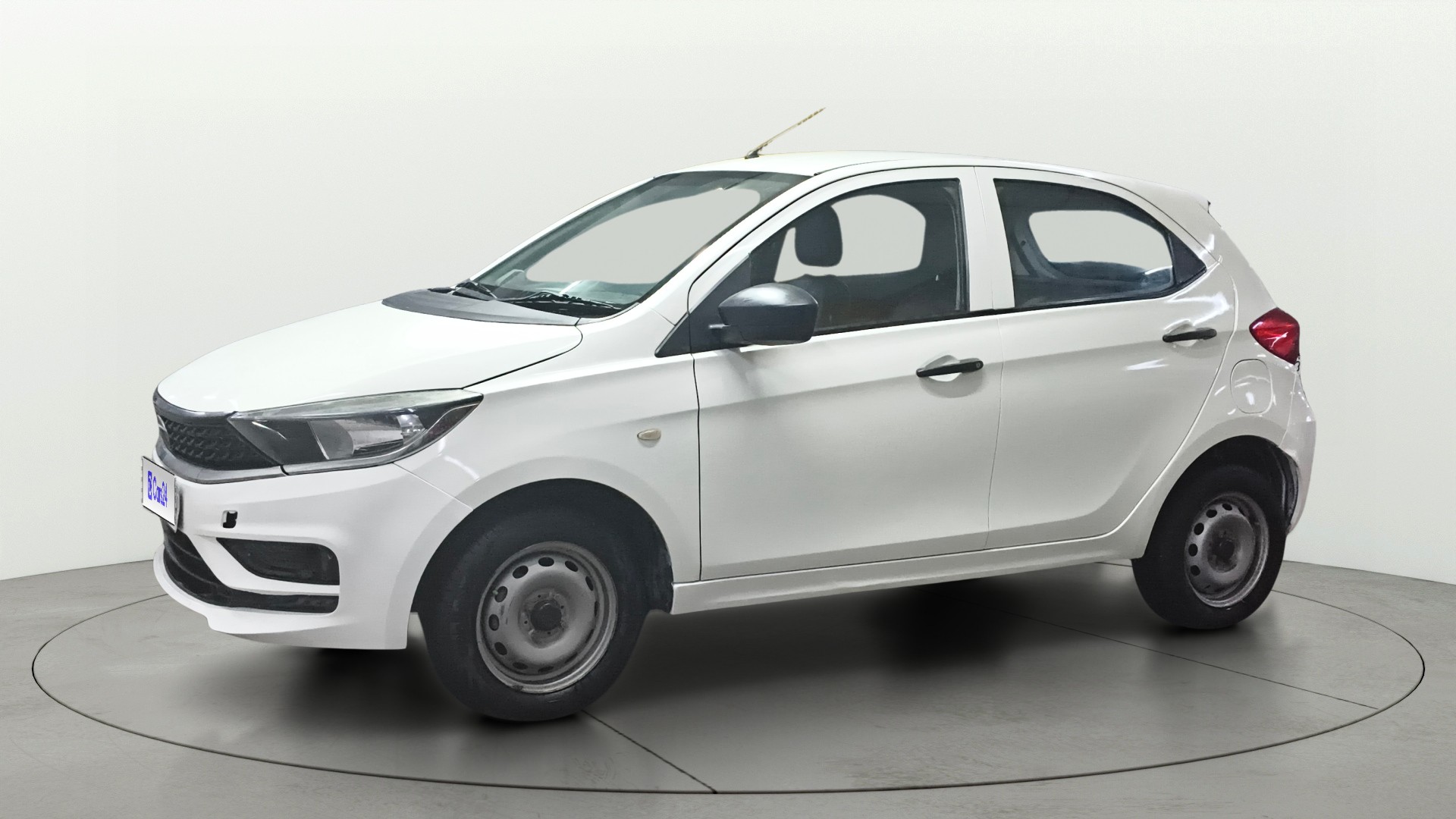 Used 2022 Tata Tiago Used 2022 Tata Tiago