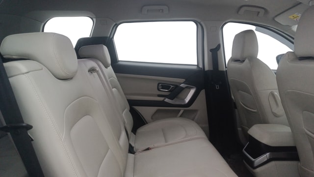 View Tata Safari Image 37 Used Tata Safari Image 37