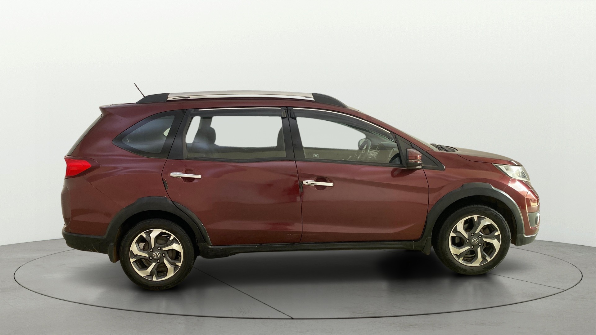 View 2018 Honda BR-V E Diesel Image 8 Used 2018 Honda BR-V E Diesel Image 8