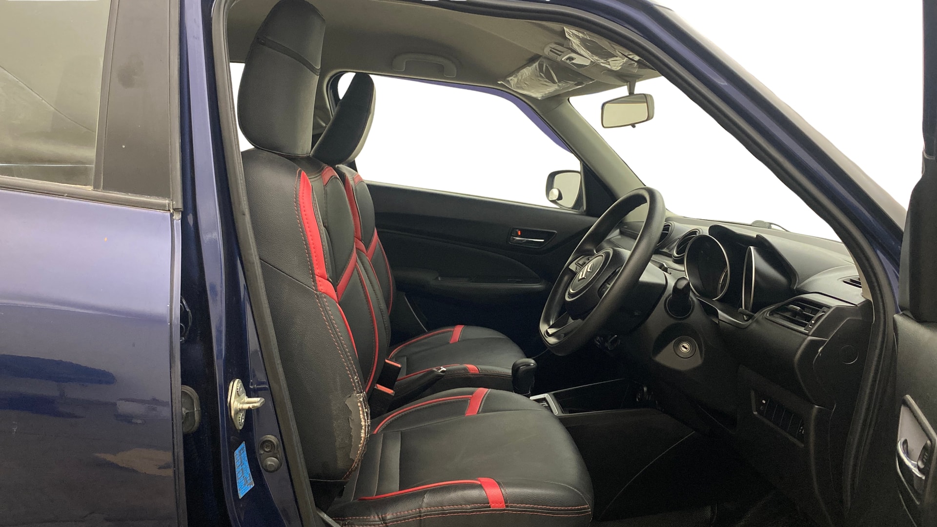 View 2019 Maruti Suzuki 1000 Base Variant Image 26 Used 2019 Maruti Suzuki 1000 Base Variant Image 26