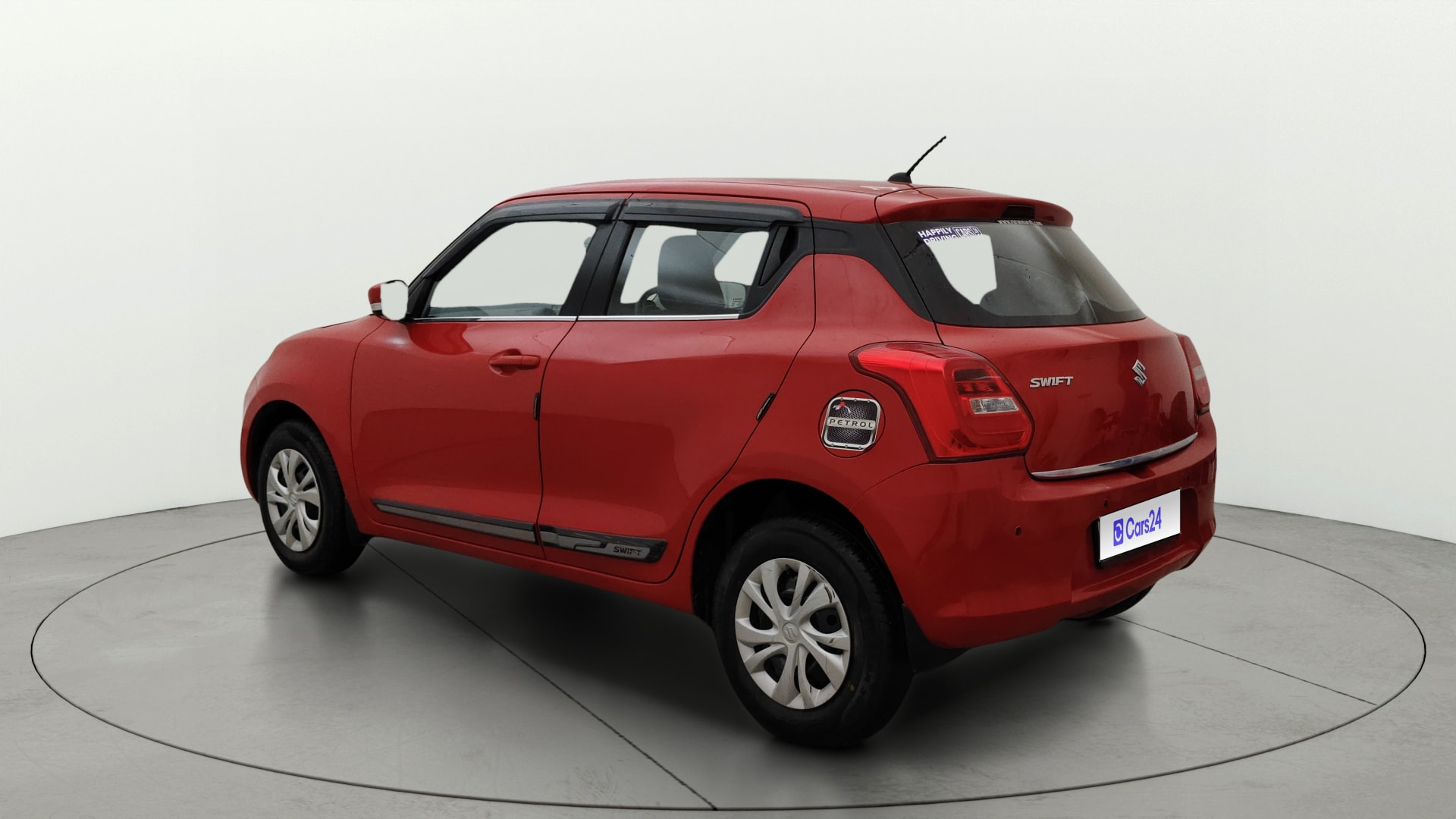 View 2018 Maruti Suzuki 1000 Base Variant Image 2 Used 2018 Maruti Suzuki 1000 Base Variant Image 2
