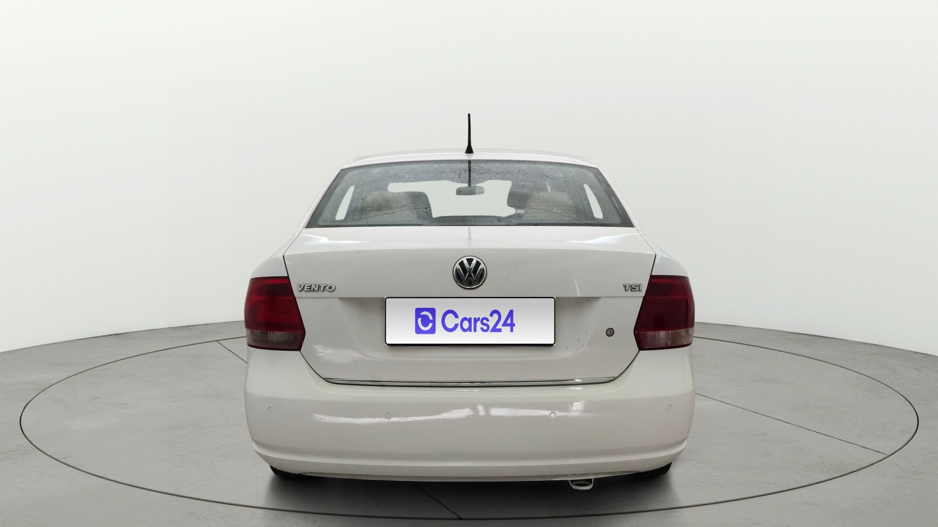 View 2015 Volkswagen Vento DSG Image 38 Used 2015 Volkswagen Vento DSG Image 38