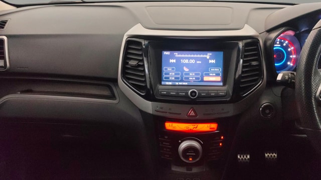 View Mahindra XUV300 Image 18 Used Mahindra XUV300 Image 18