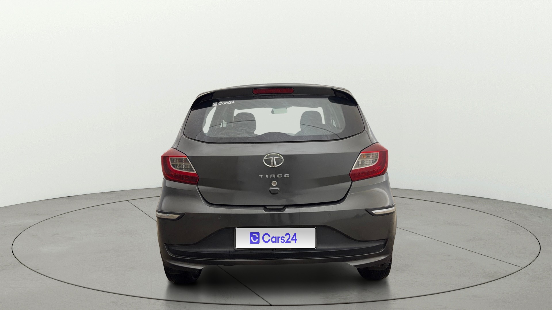 View 2021 Tata Tiago Revotorq XB Image 38 Used 2021 Tata Tiago Revotorq XB Image 38