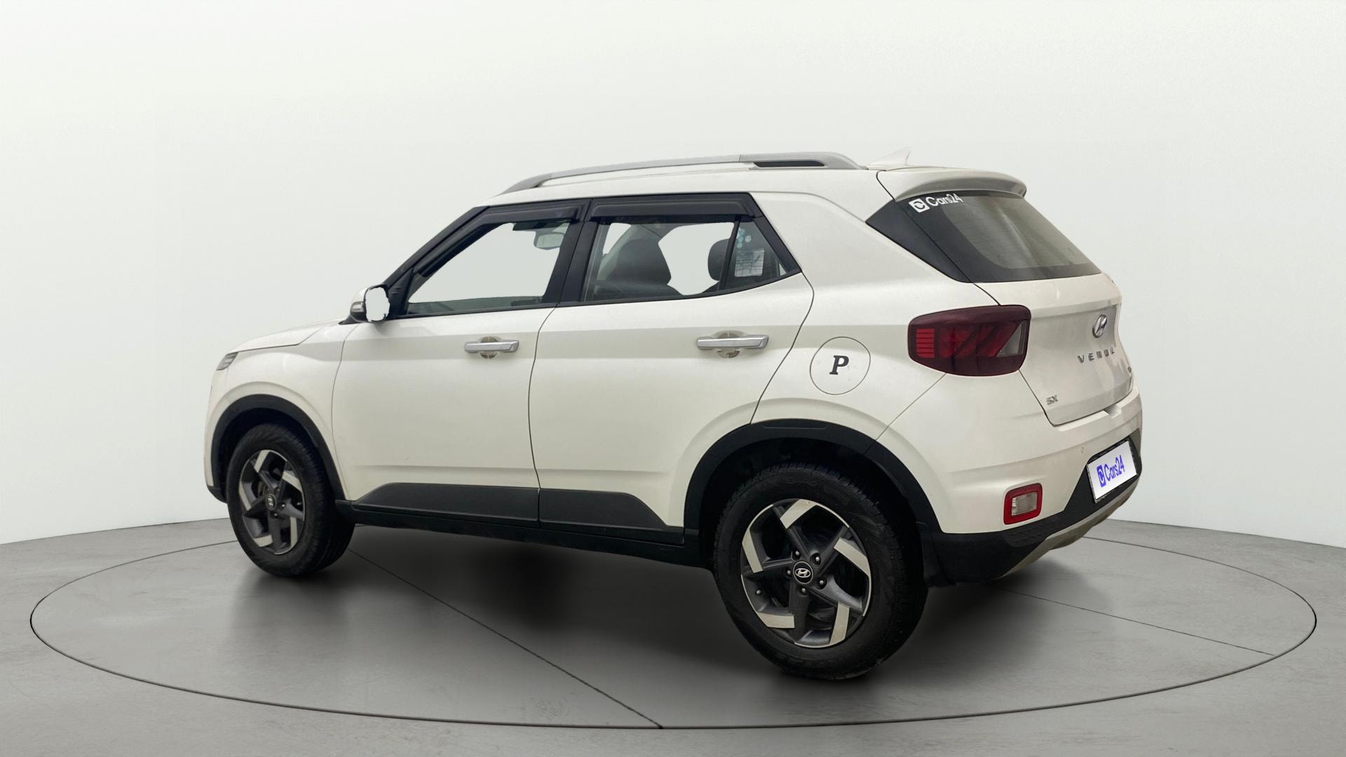 View 2020 Hyundai Venue SX Plus 1.0 Petrol AT Image 2 Used 2020 Hyundai Venue SX Plus 1.0 Petrol AT Image 2