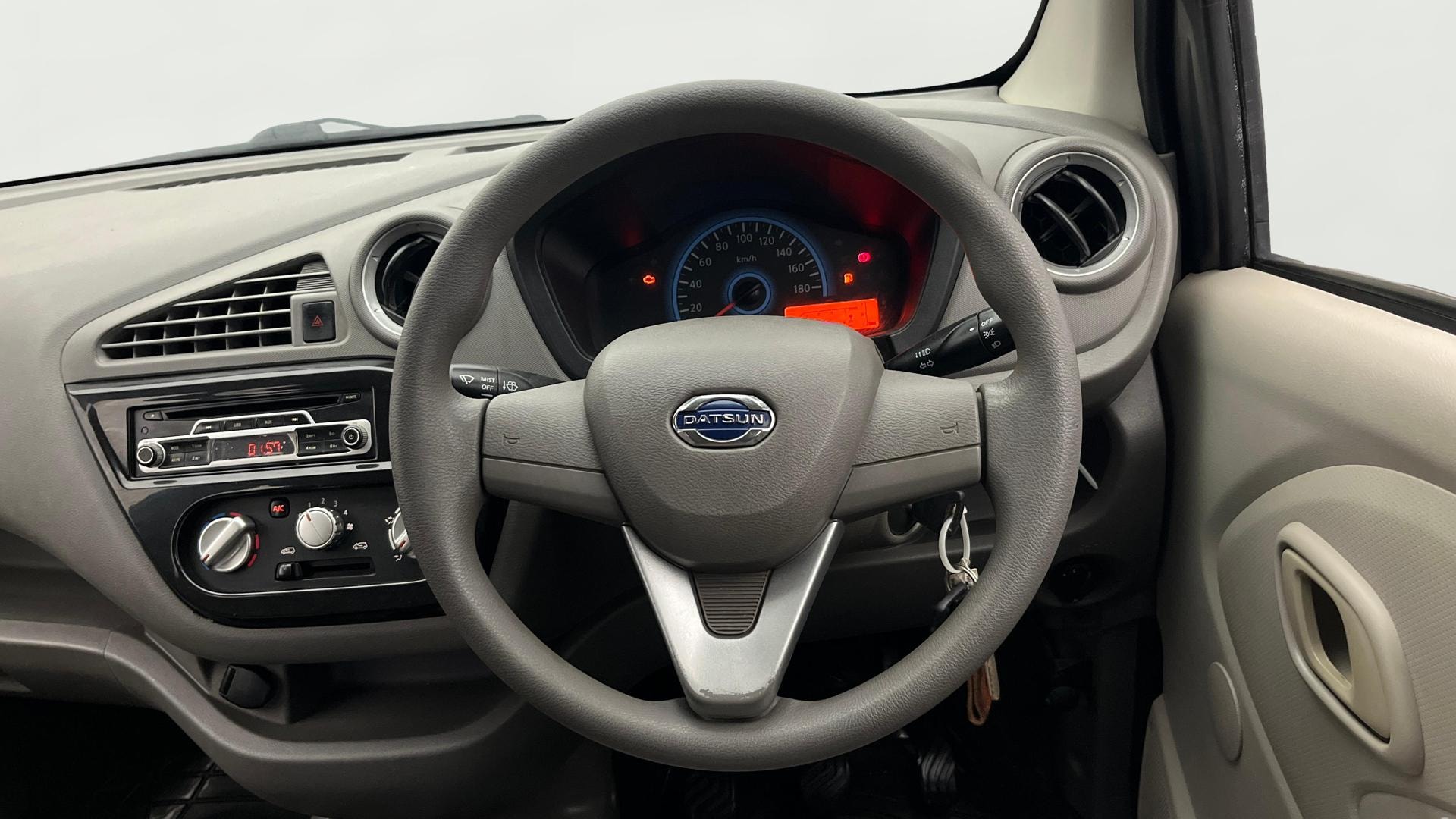 View 2016 Datsun Redi GO T(O)-0.8L BS IV Image 20 Used 2016 Datsun Redi GO T(O)-0.8L BS IV Image 20