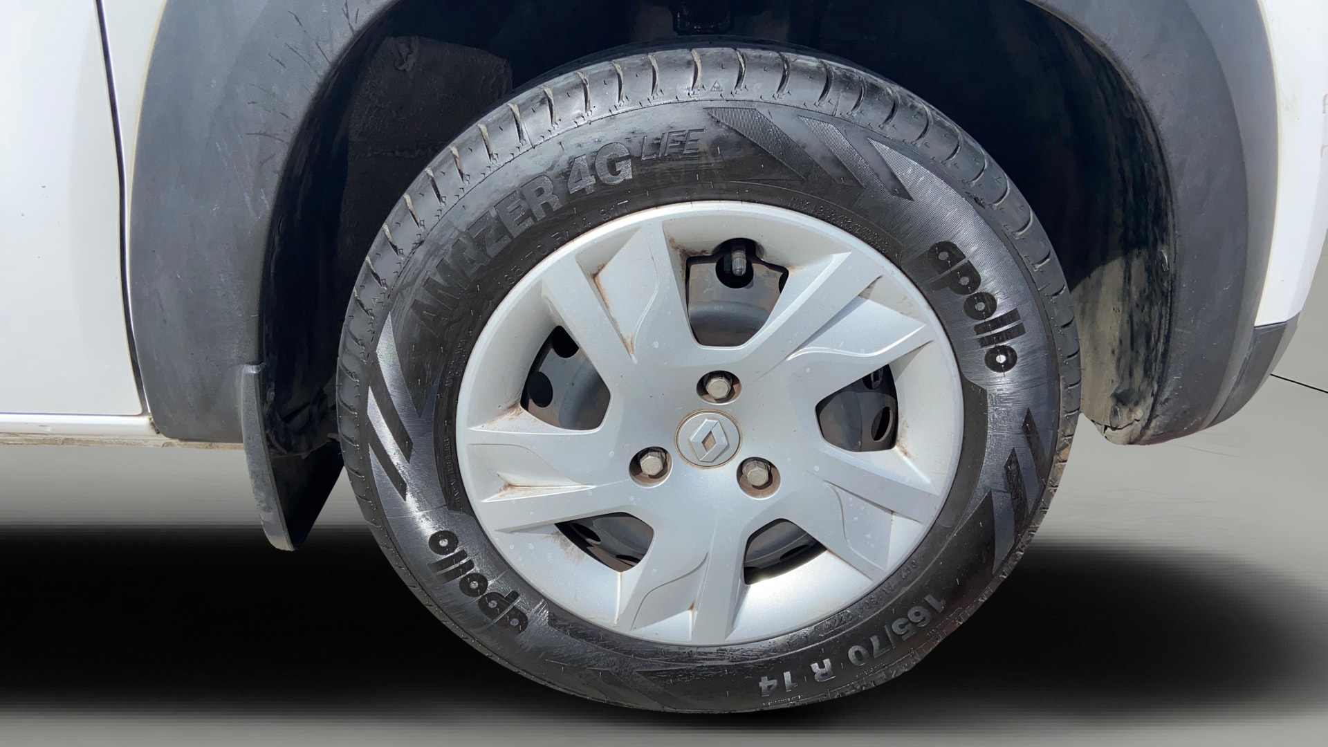 View 2024 Renault Kwid RXT 1.0 Image 39 Used 2024 Renault Kwid RXT 1.0 Image 39