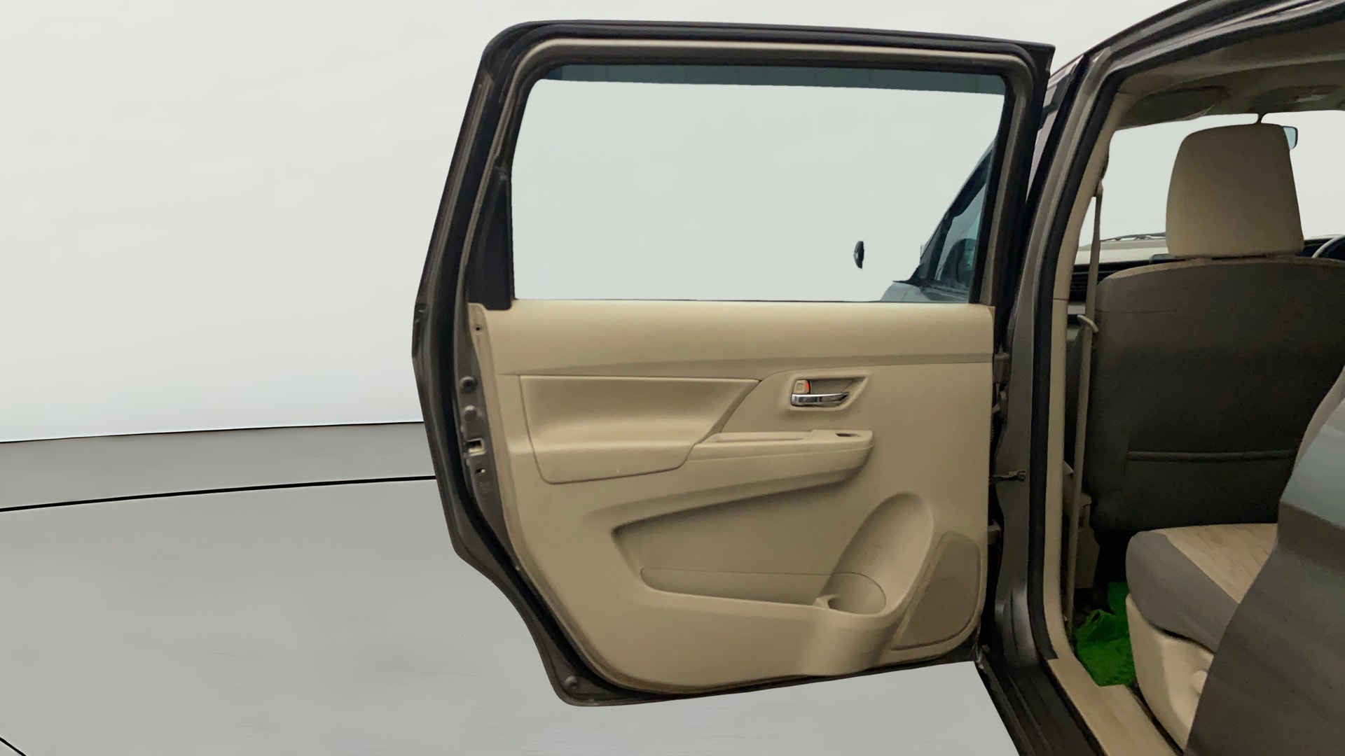View 2023 Maruti Suzuki 1000 Base Variant Image 16 Used 2023 Maruti Suzuki 1000 Base Variant Image 16