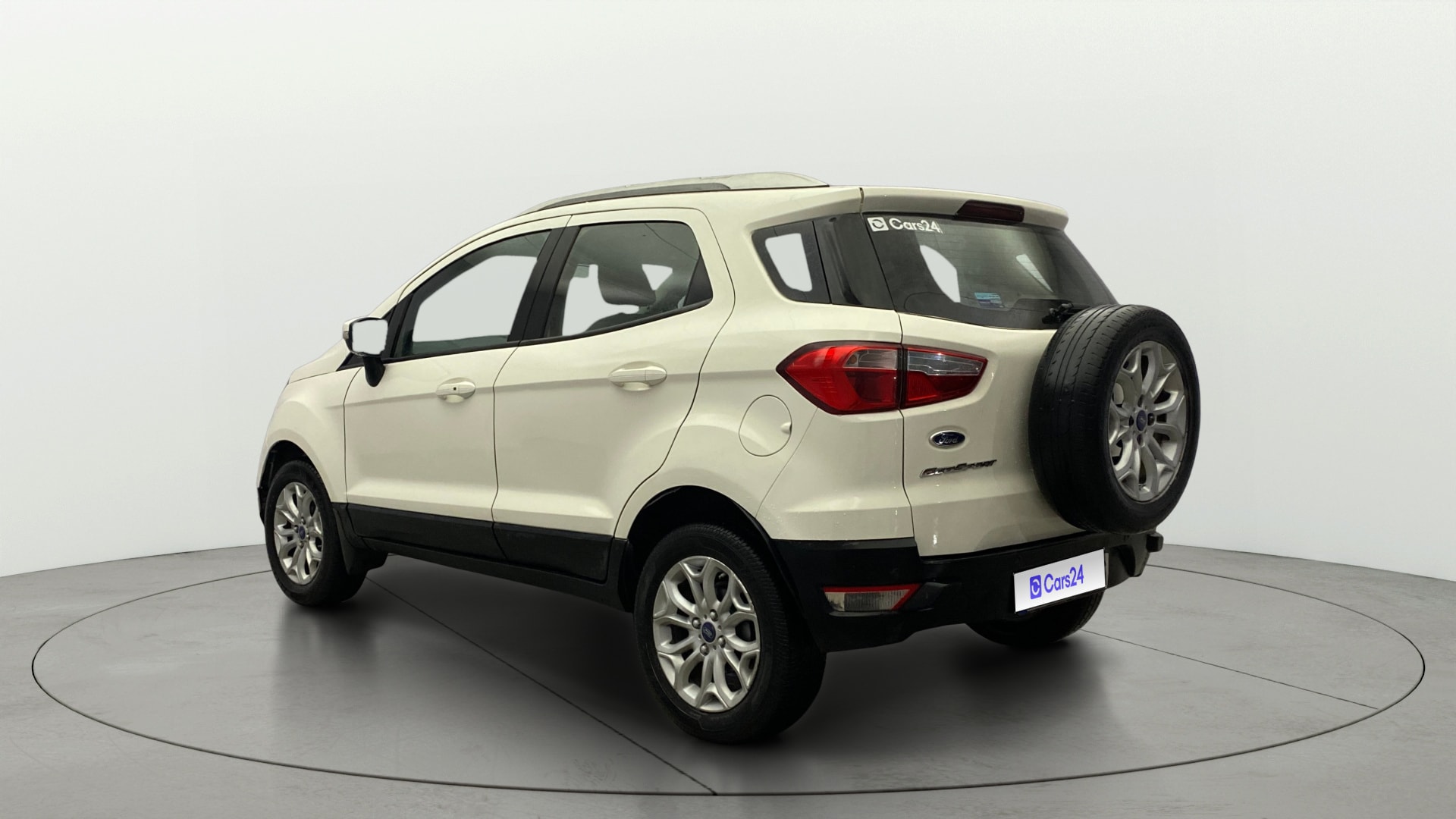 View 2016 Ford EcoSport 1.5 TDCi Diesel Ambiente BS IV Image 2 Used 2016 Ford EcoSport 1.5 TDCi Diesel Ambiente BS IV Image 2