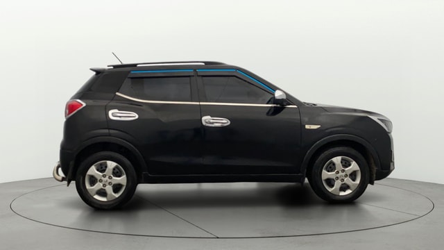 View Mahindra XUV300 Image 8 Used Mahindra XUV300 Image 8