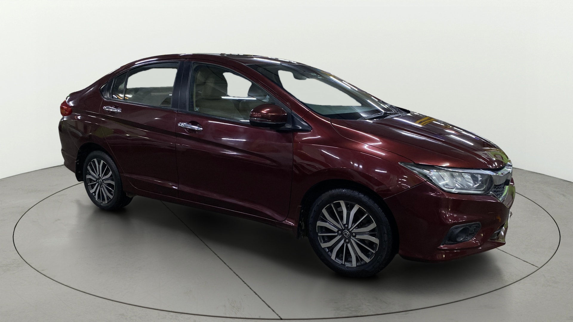 View 2018 Honda City ZX MT Diesel Anniversary Edition Image 14 Used 2018 Honda City ZX MT Diesel Anniversary Edition Image 14