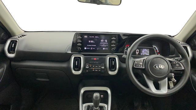 View Kia Sonet Image 15 Used Kia Sonet Image 15