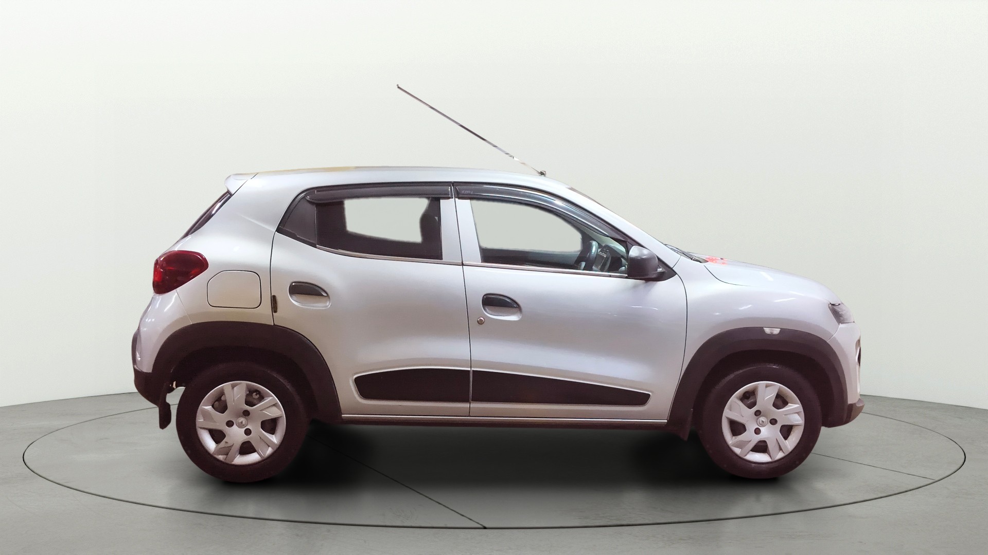 View 2021 Renault Kwid RXL Image 8 Used 2021 Renault Kwid RXL Image 8