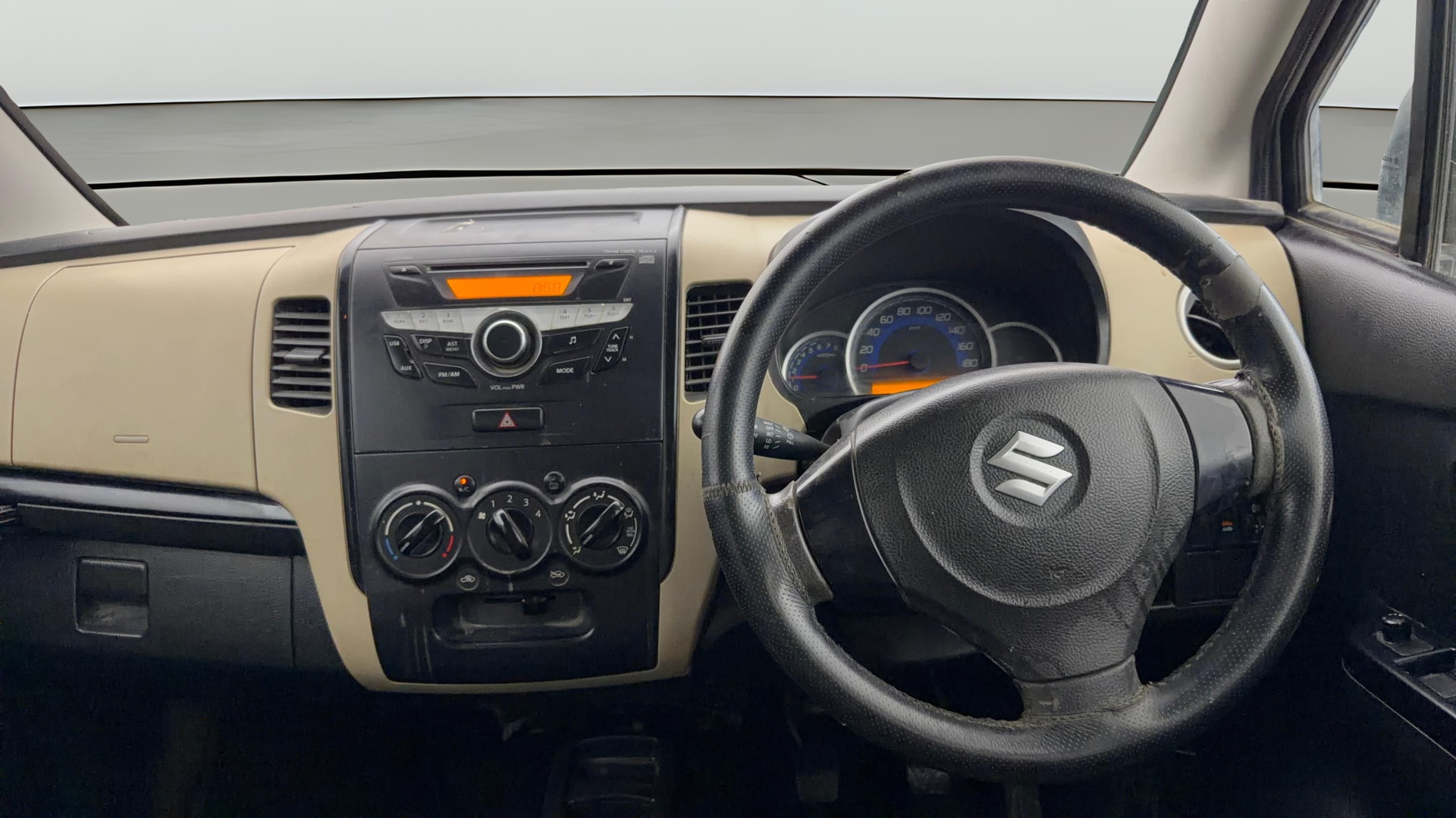 View 2018 Maruti Suzuki 1000 Base Variant Image 20 Used 2018 Maruti Suzuki 1000 Base Variant Image 20